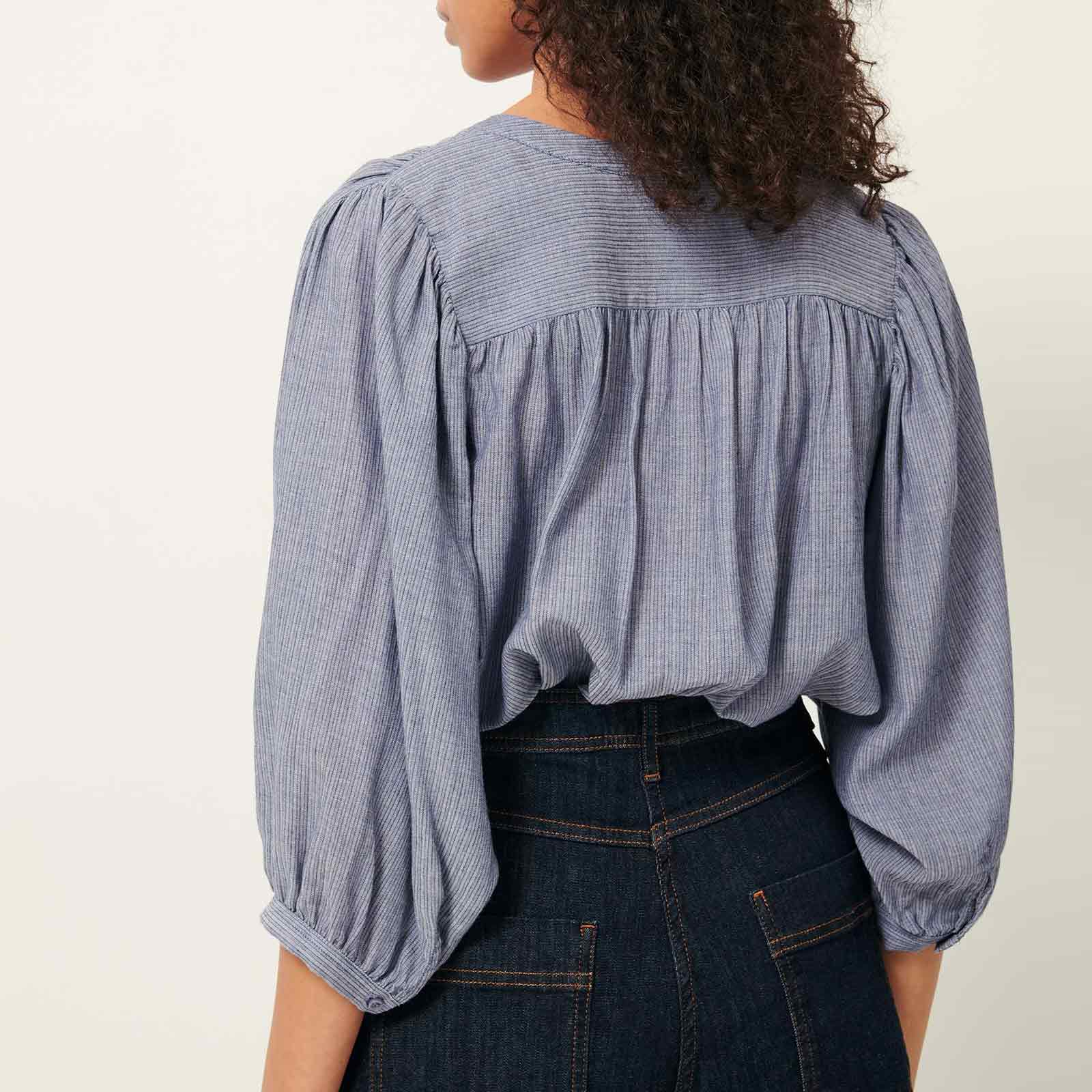A View Blouse chambray blue - Image 2