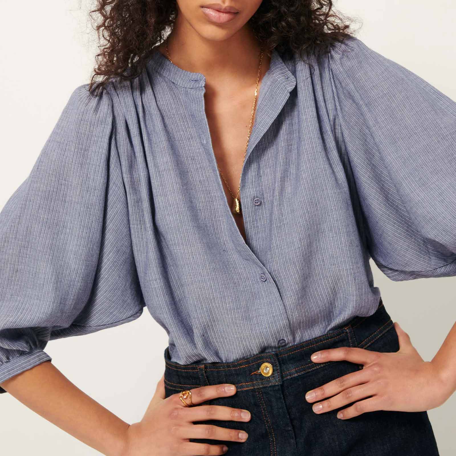 A View Blouse chambray blue - Image 3