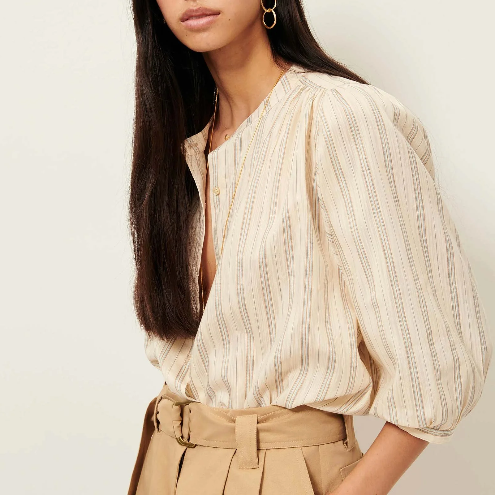 A View Blouse sandaguas - Image 3