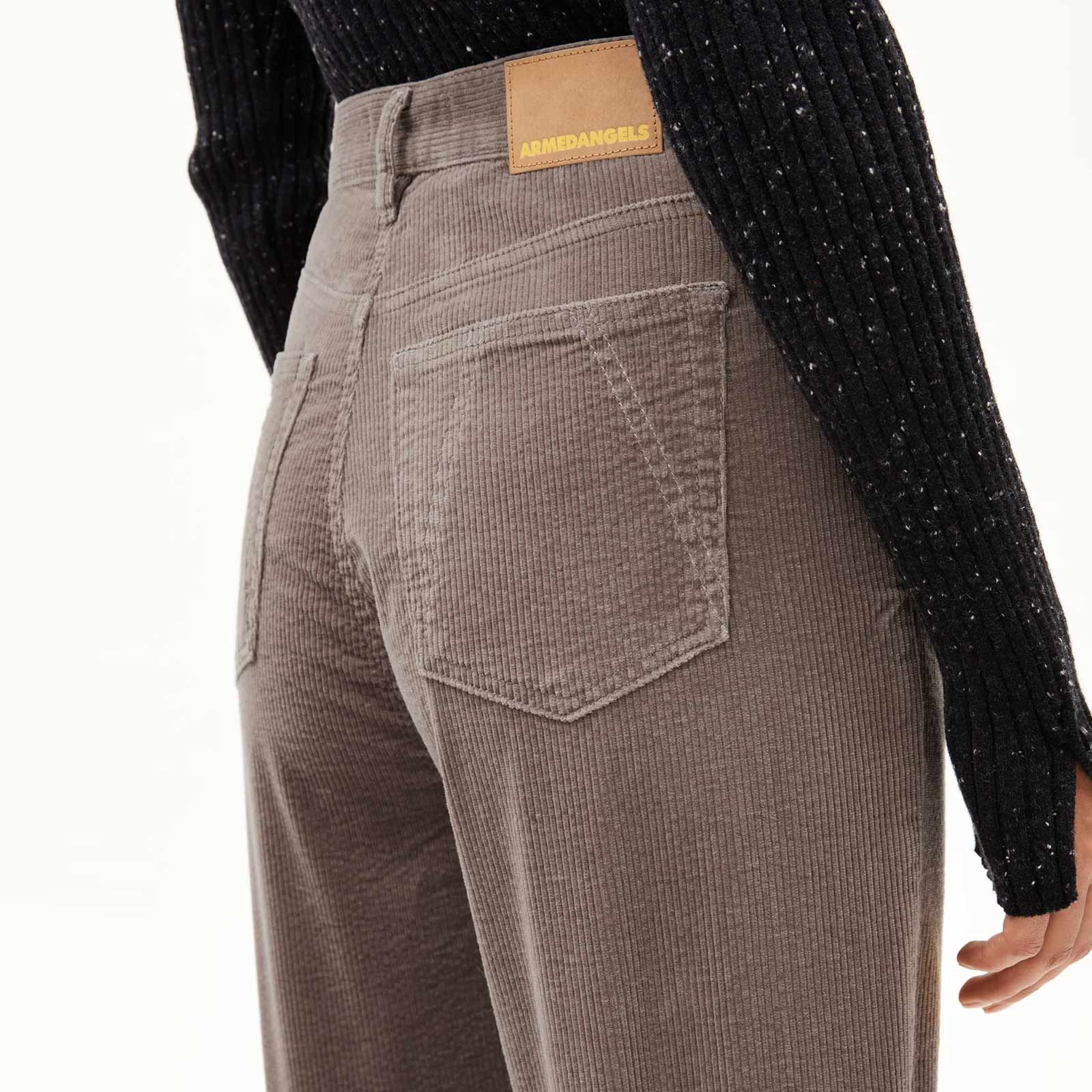 Aaikala Corduroy Pants walnut cream - Image 4