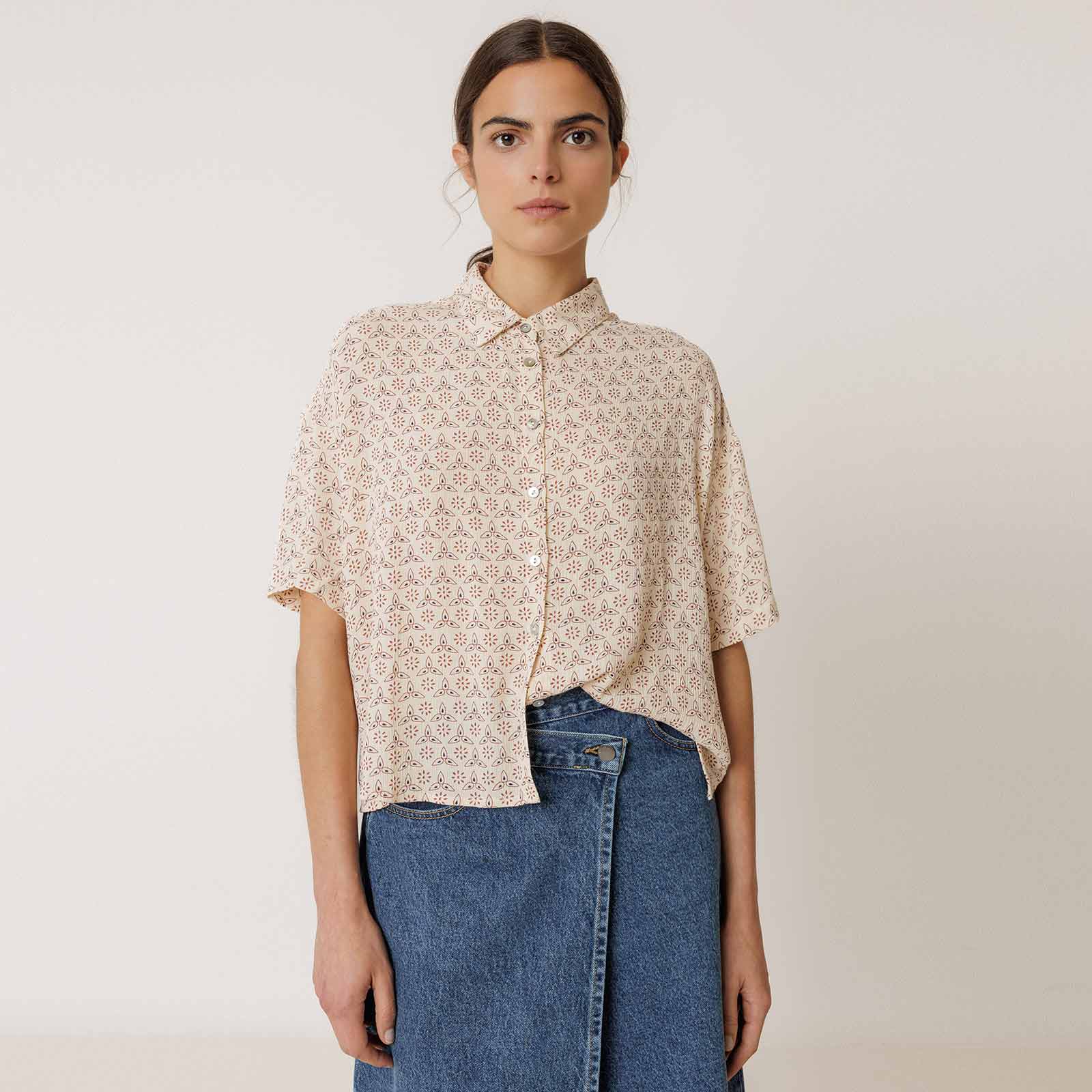 Allover Print Blouse crudo