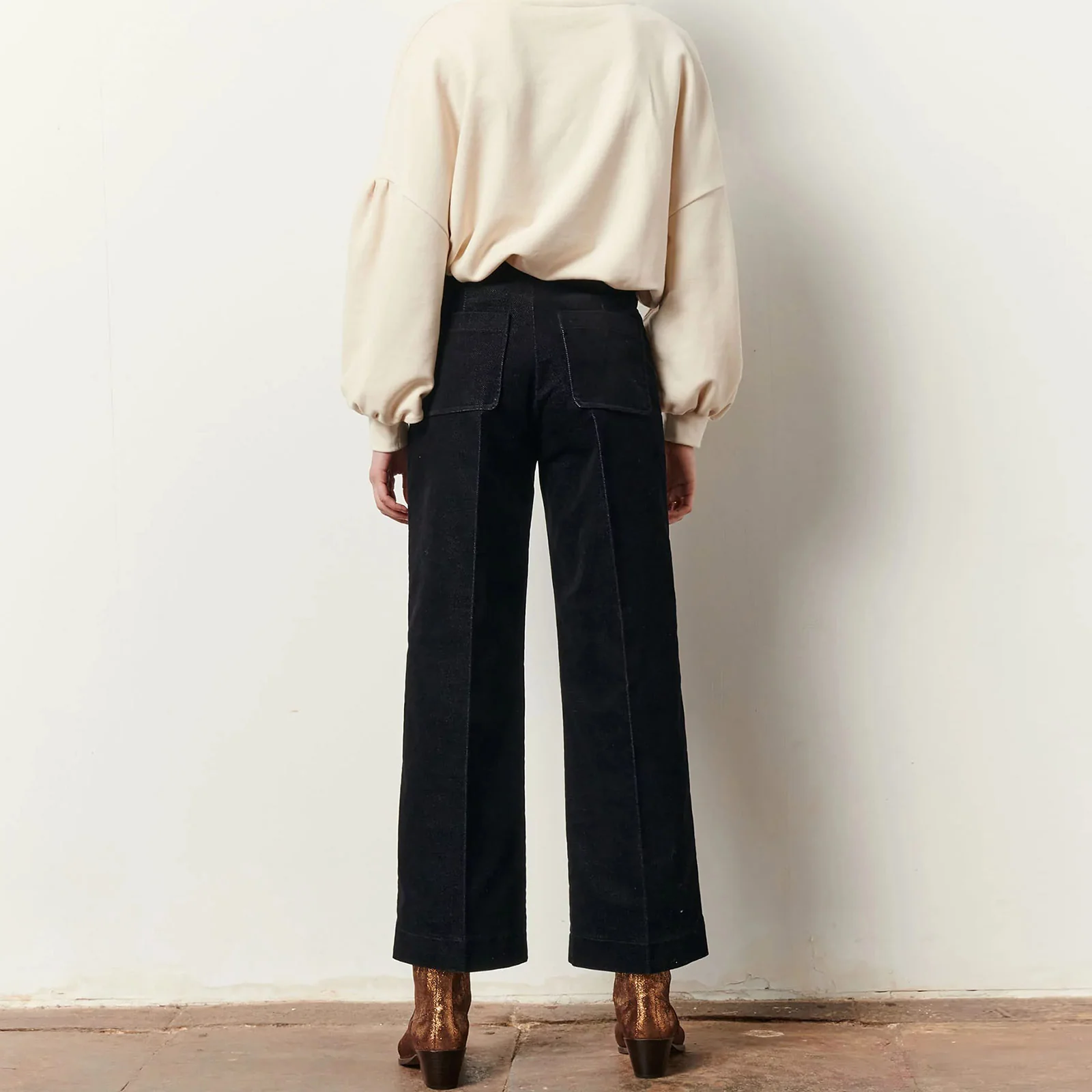 Alvelvet Pants black - Image 2