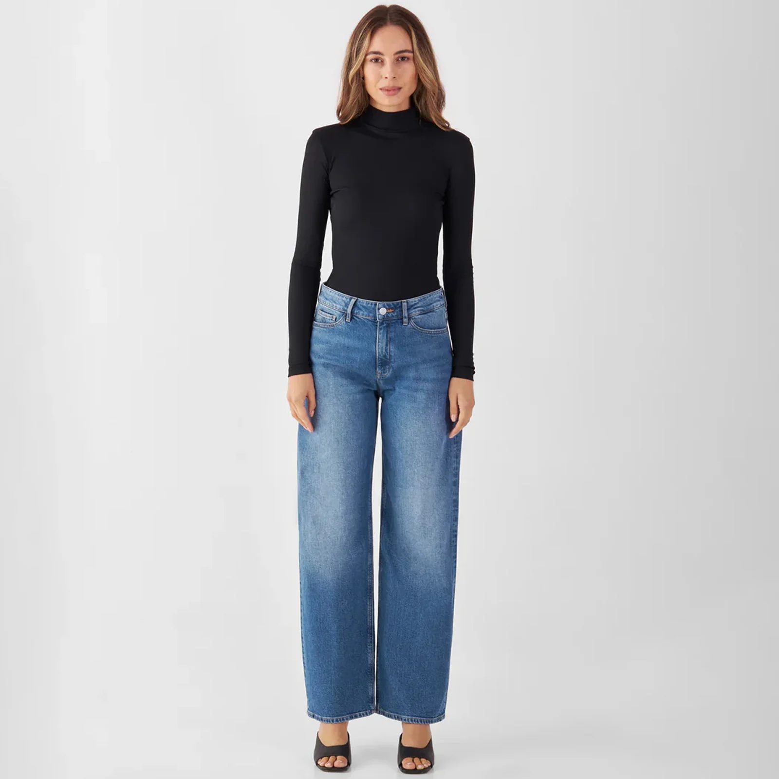 Ash Barrel Leg Jeans medium blue