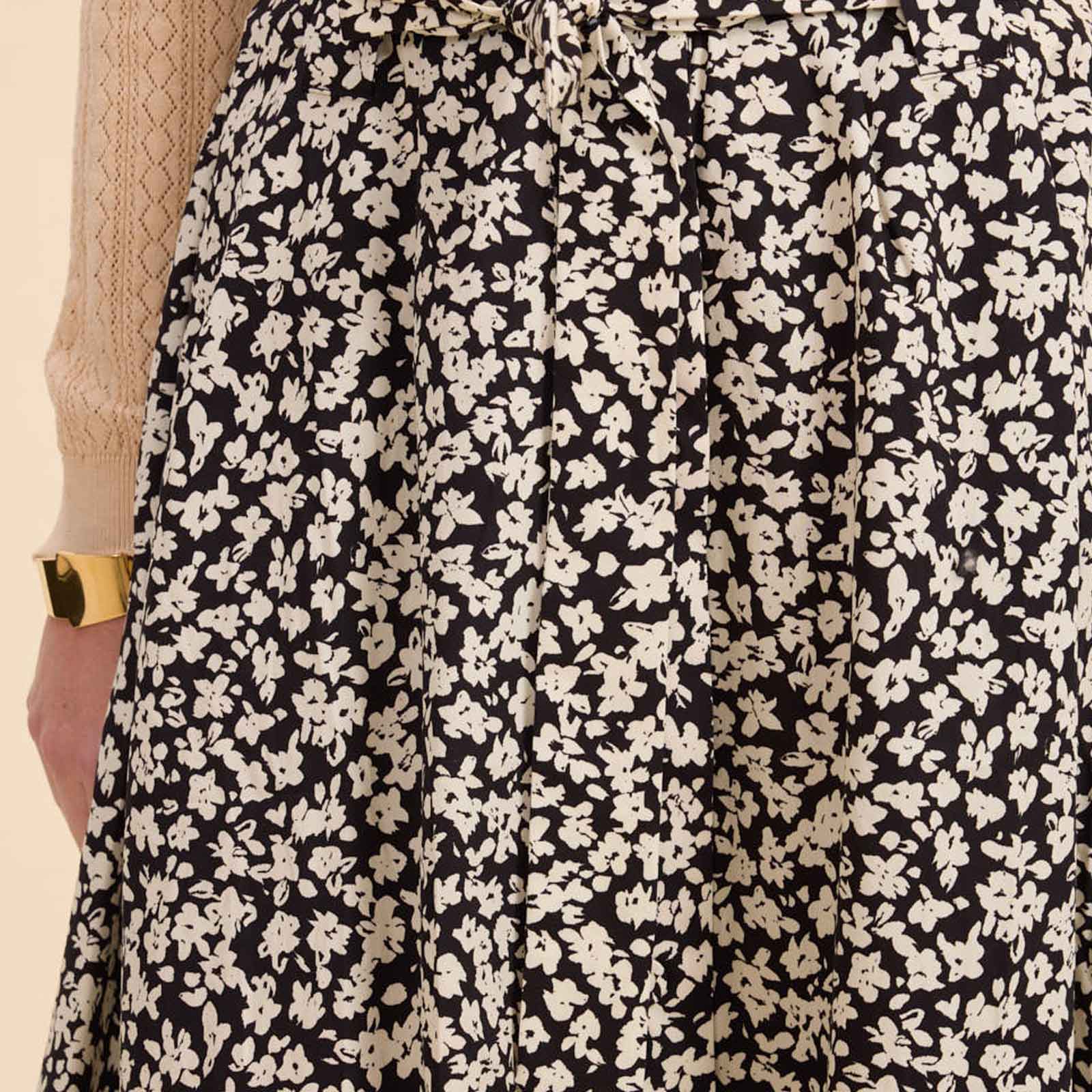 Astrid Skirt mini flowers - Image 5