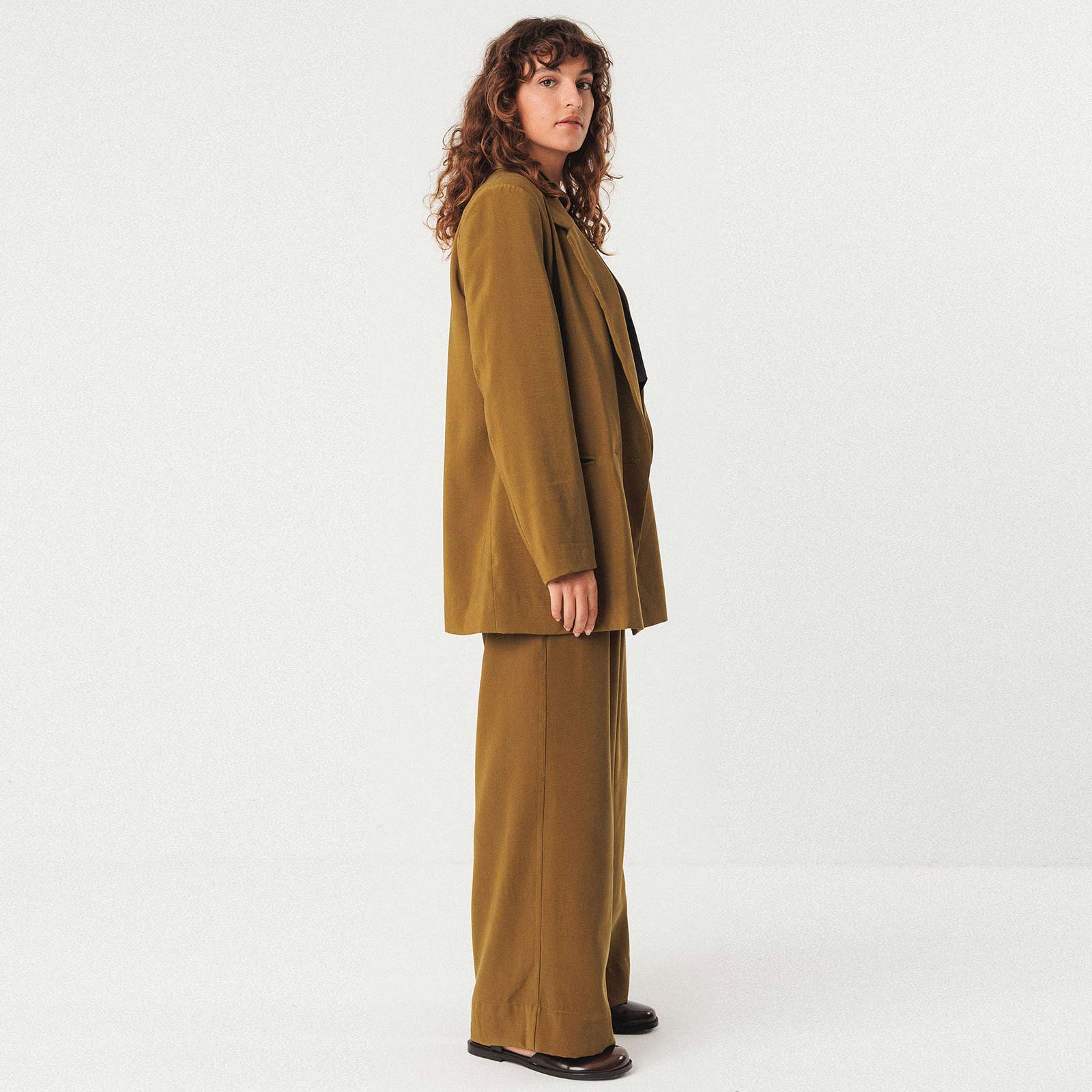 Atxa Jacket olive green - Image 2