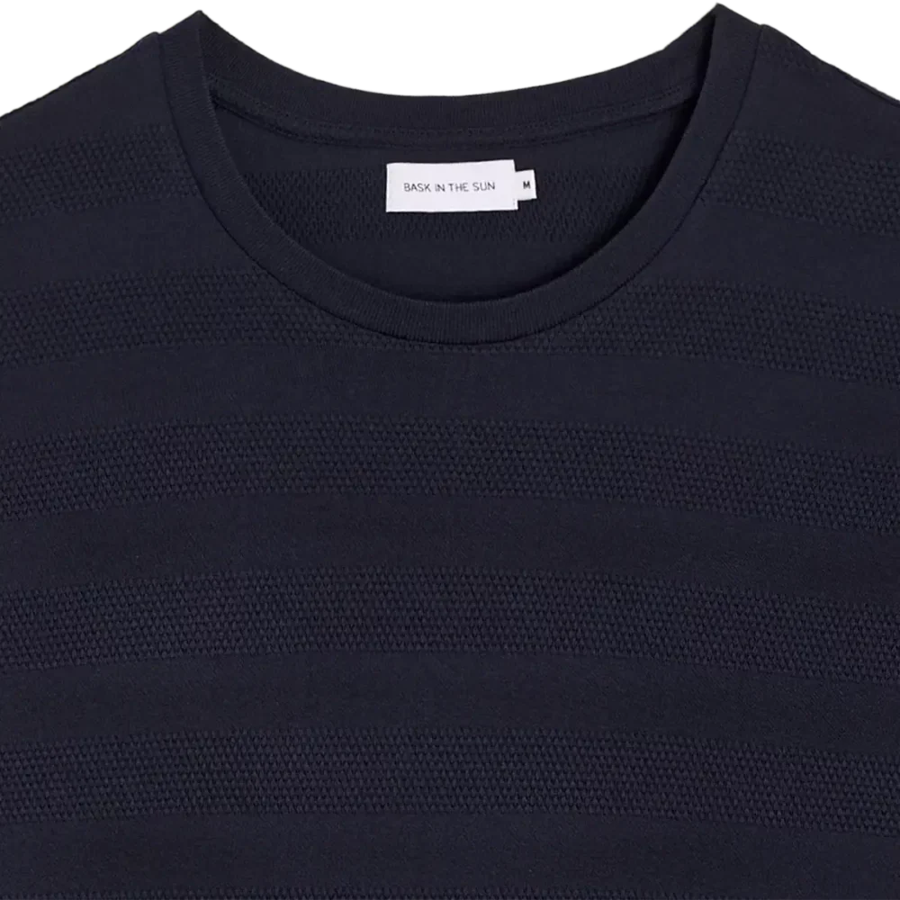 Boga Tee navy - Image 2
