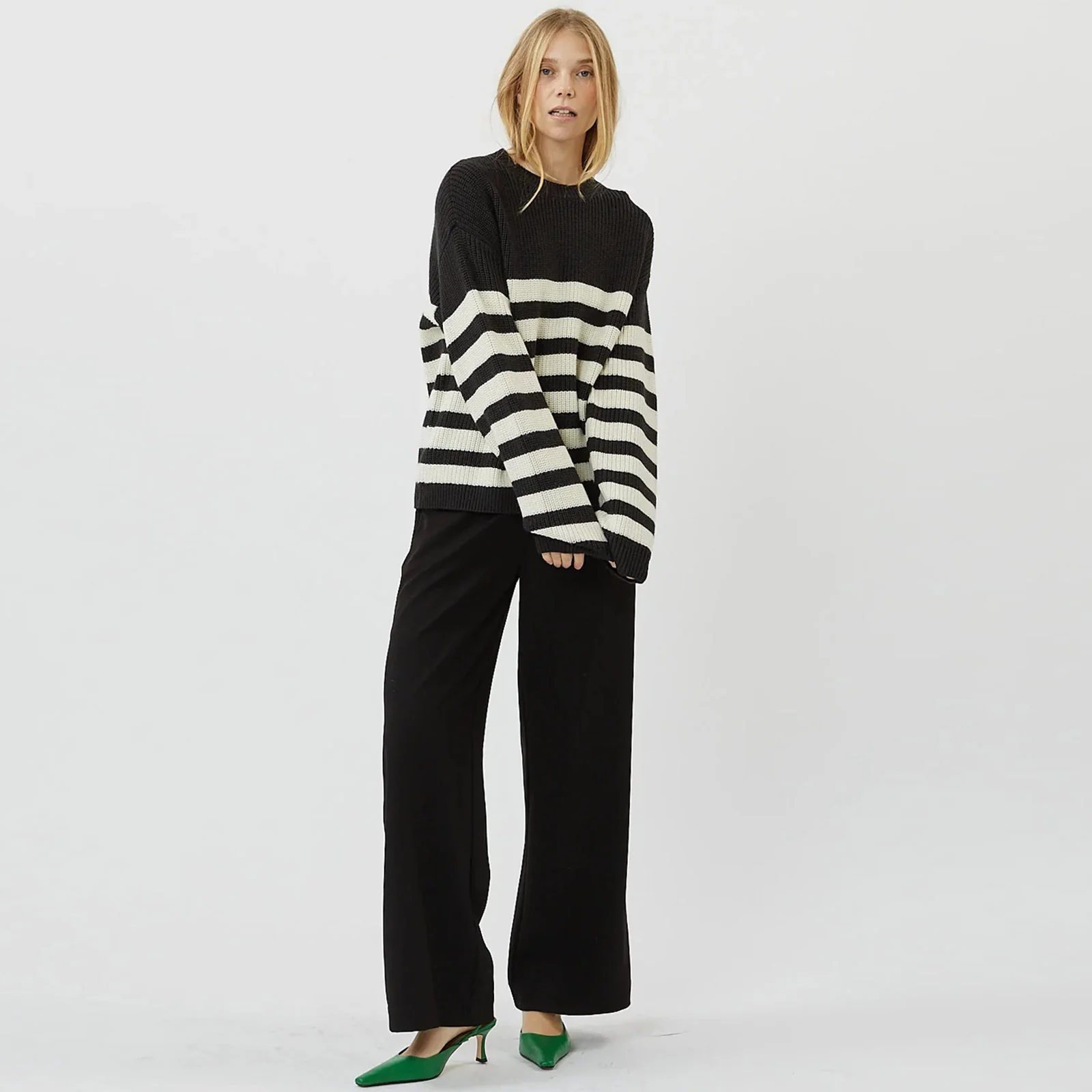 Brinny Jumper black - Image 2