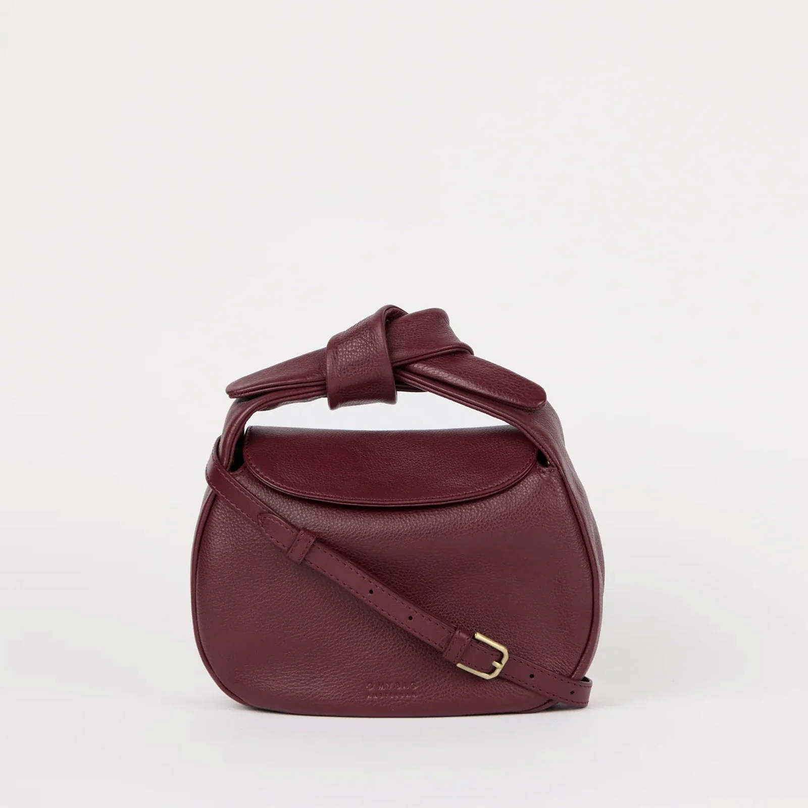 Coco Croissant Soft Grain Leather Bag dark cherry - Image 4