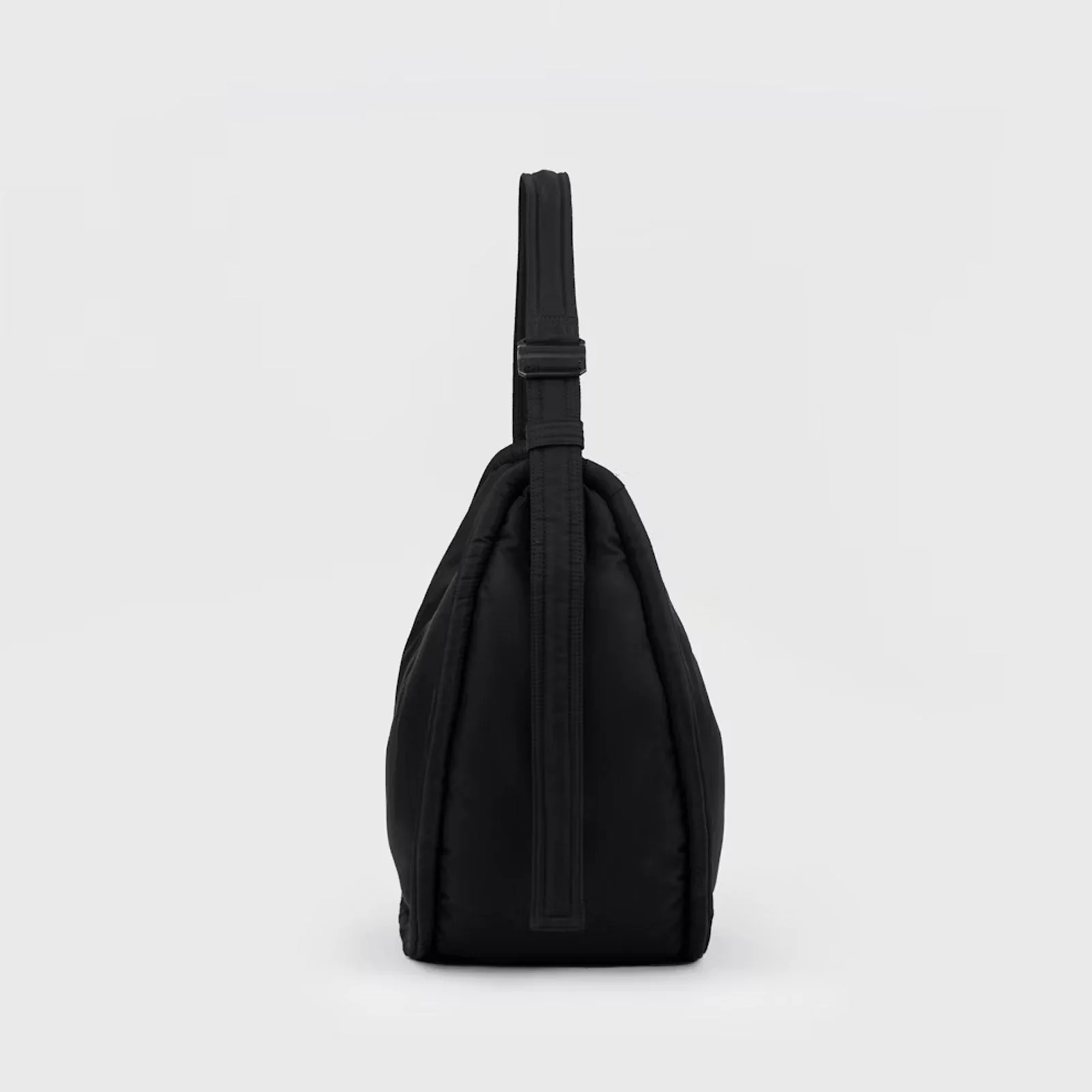 Curve Half Moon Bag black - Image 3