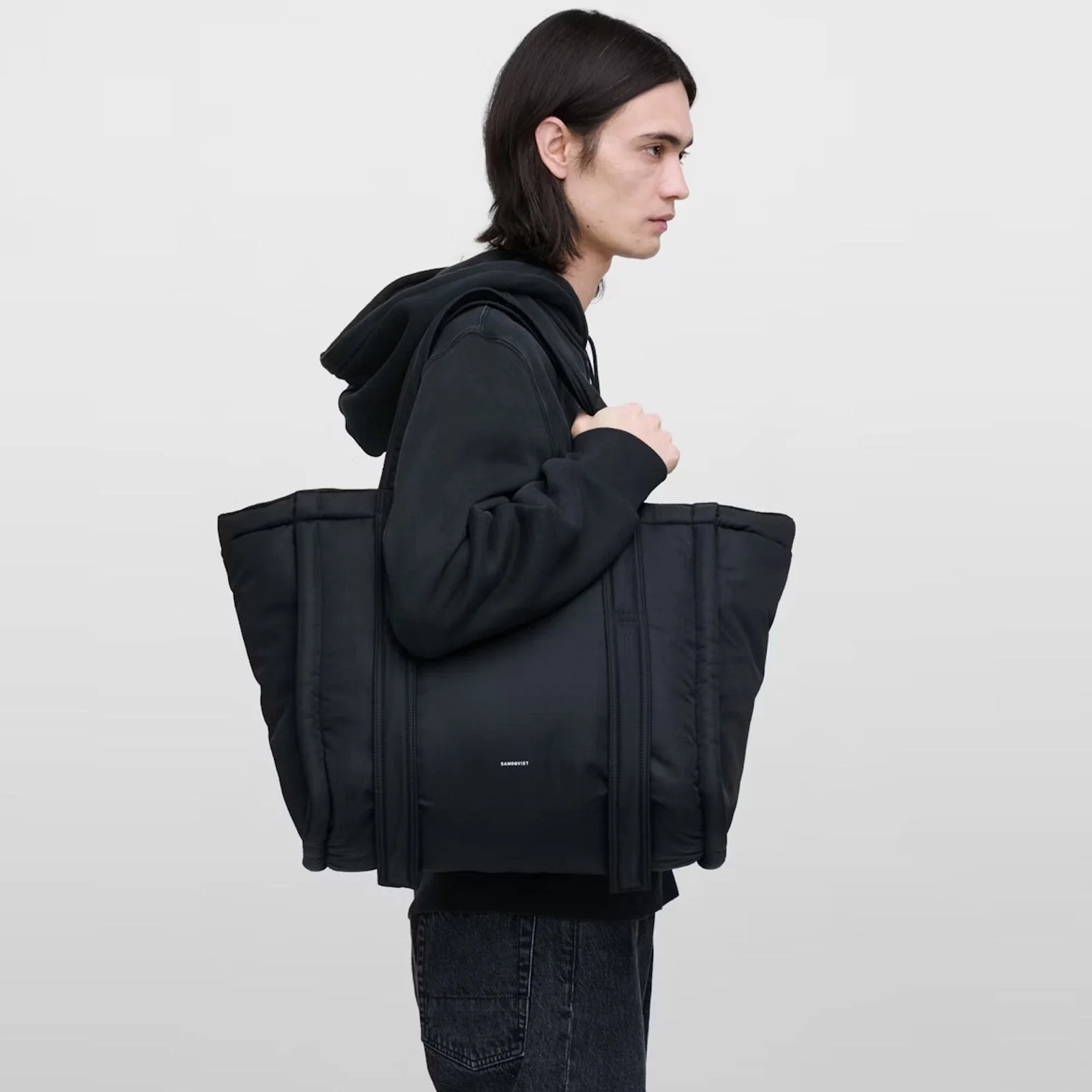 Curve Tote Bag black - Image 7