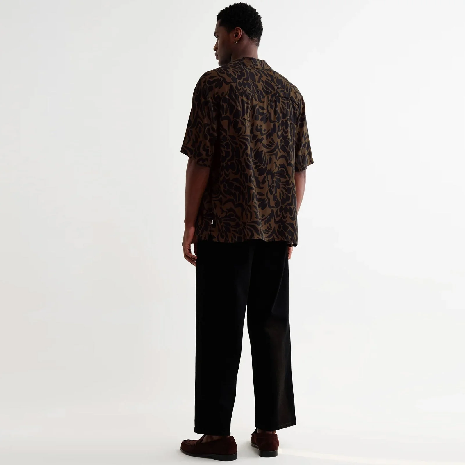 Didcot S/S Two Tone floral Shirt black/brown - Image 2