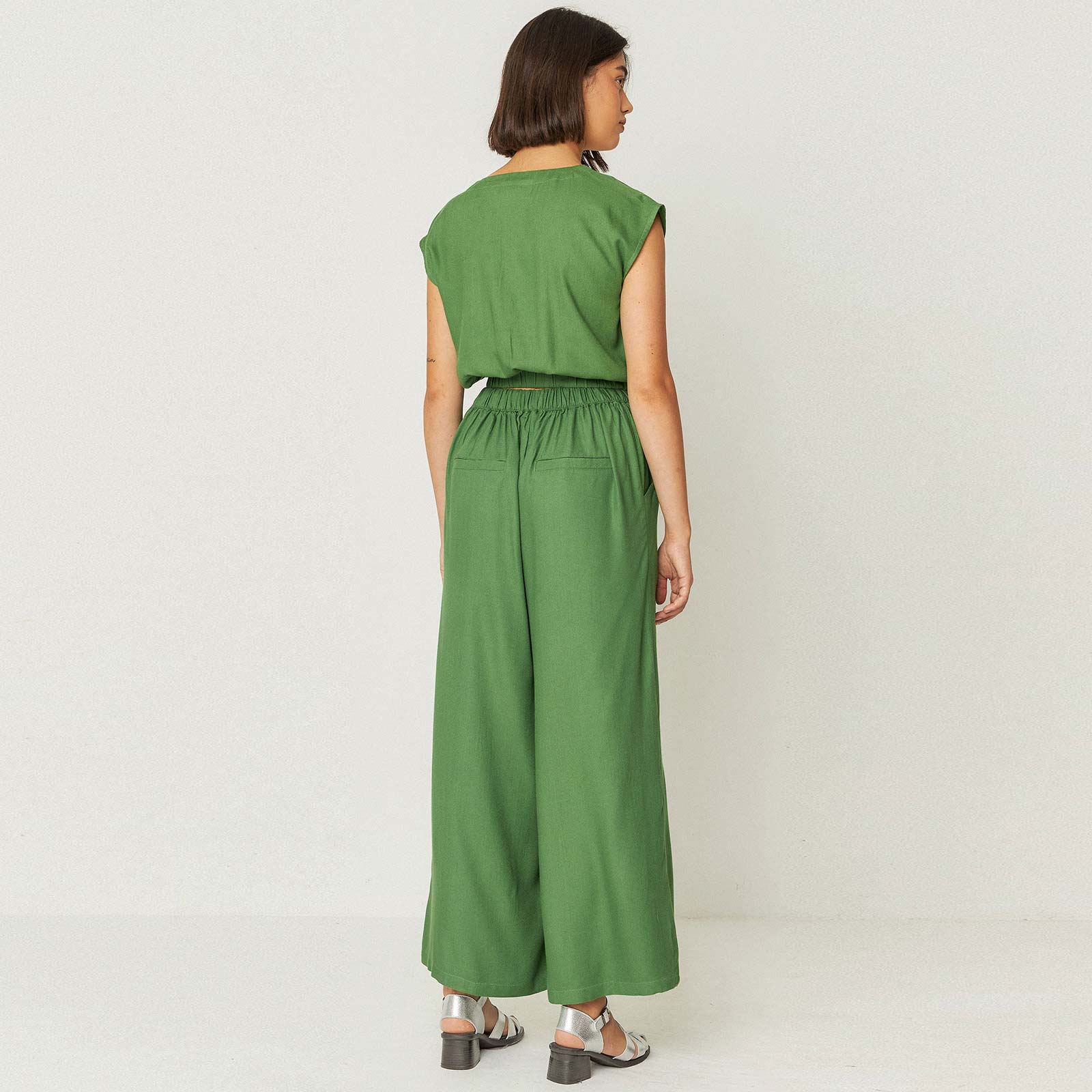 Dona Pants basil green - Image 2