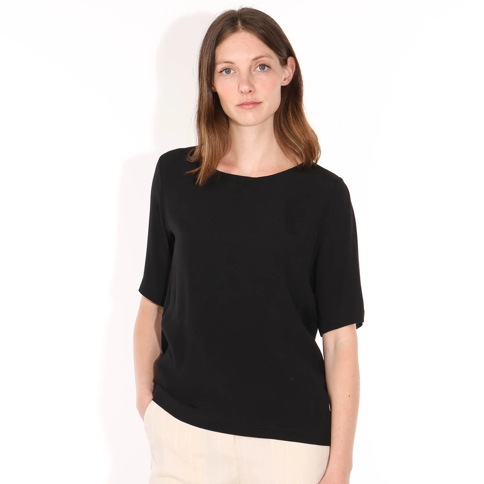 Elvire Top 999 black - Image 2
