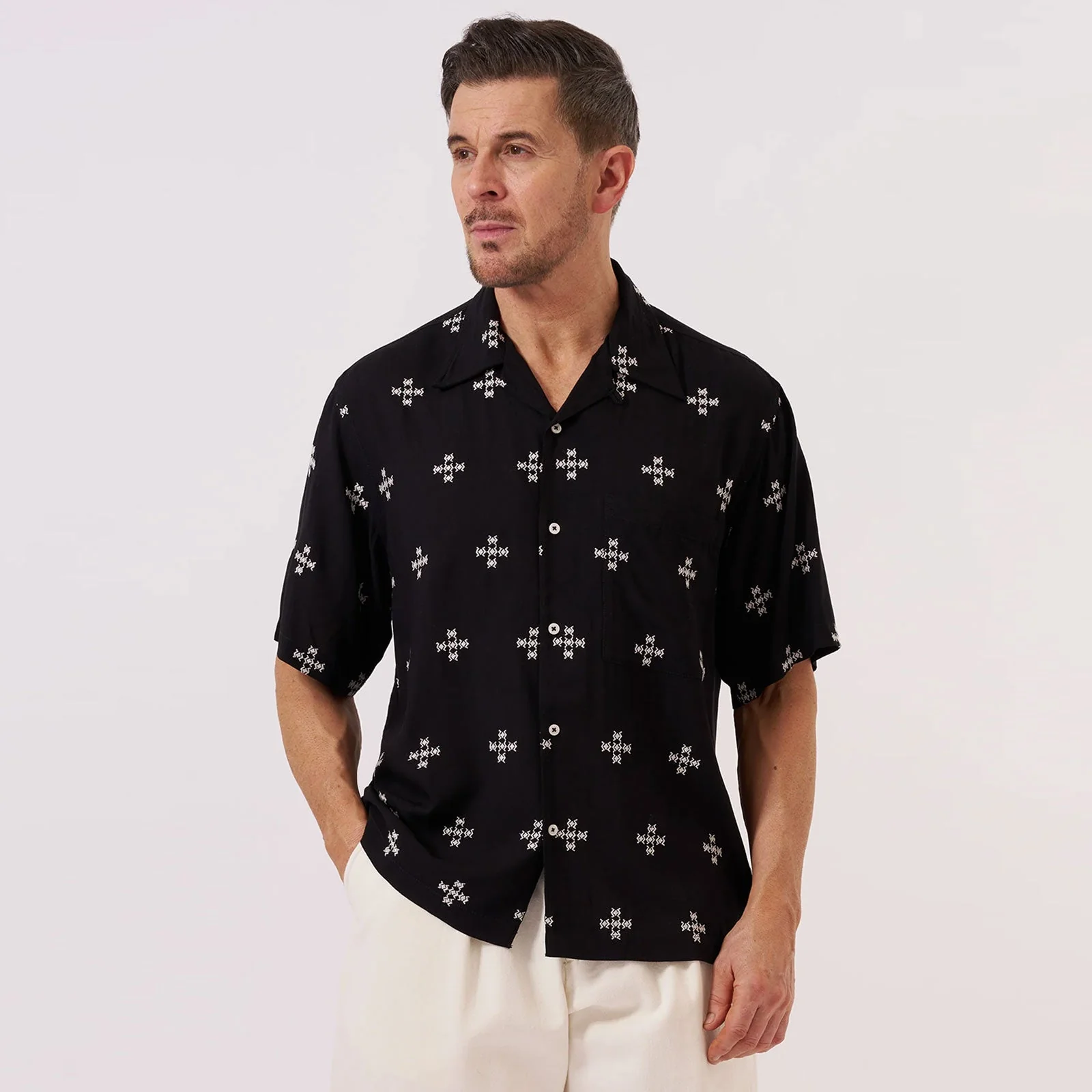 Embroidered Diamond Camp Shirt black
