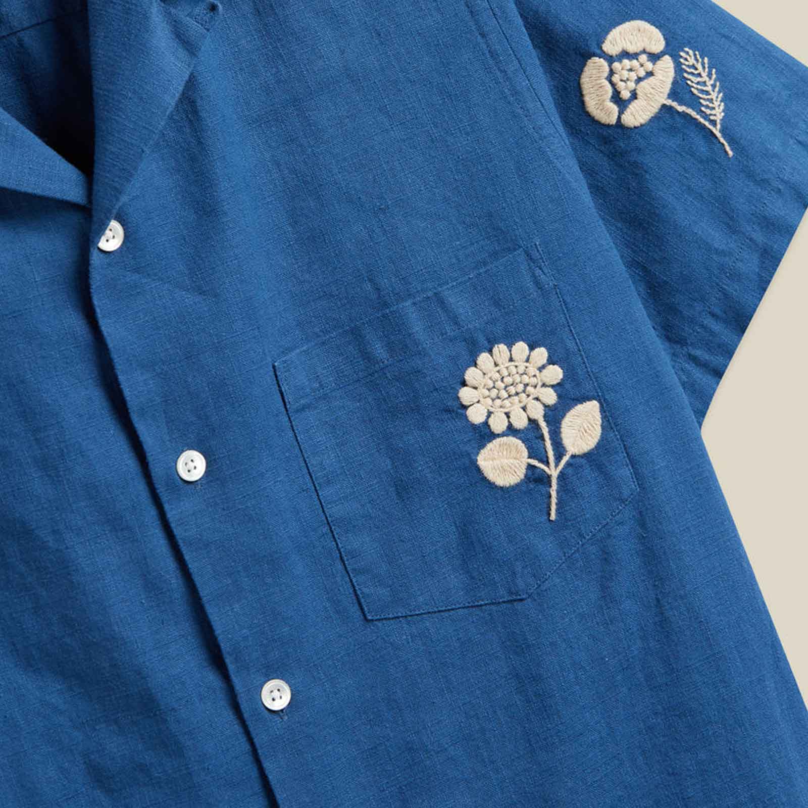 Embroidery Nature Ramie S/S Shirt blue - Image 3