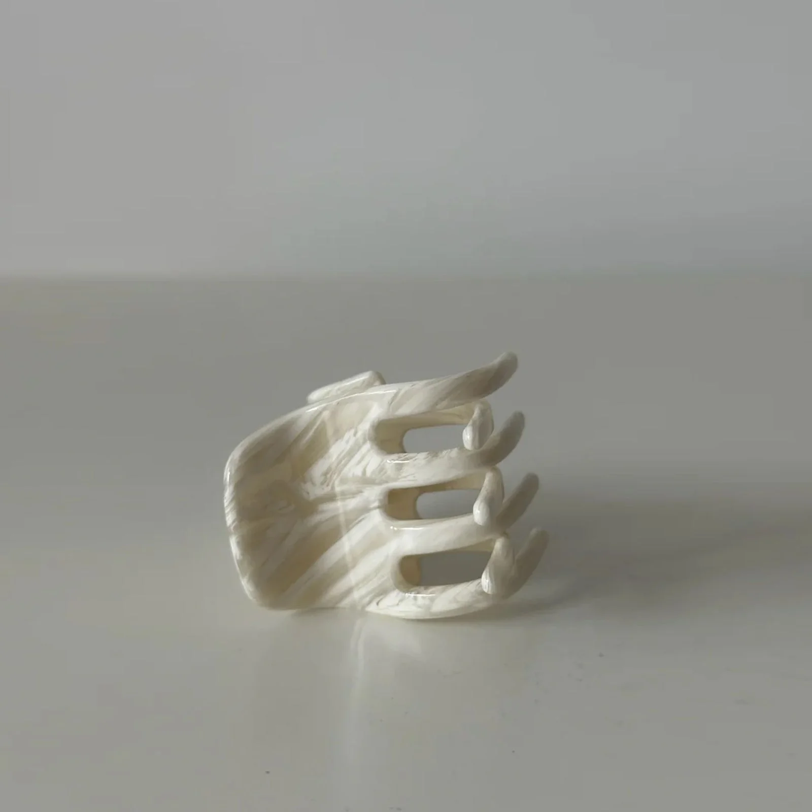 Emma Clip beige swirl - Image 3
