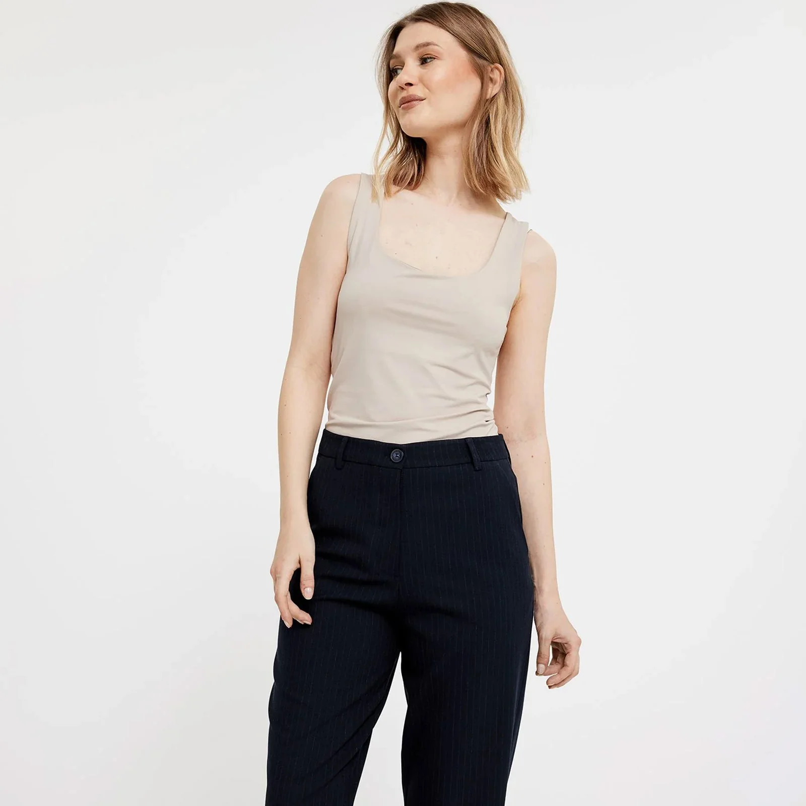 EmmaFV 553_GRS Pants navy pinstripe - Image 4