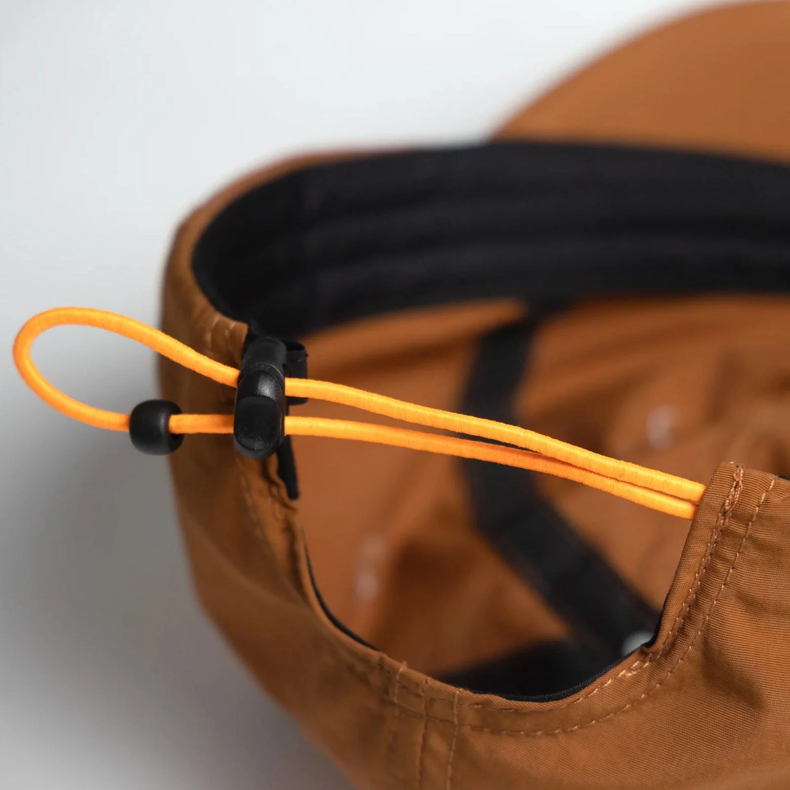 Home Comforts Cap rust - Image 2