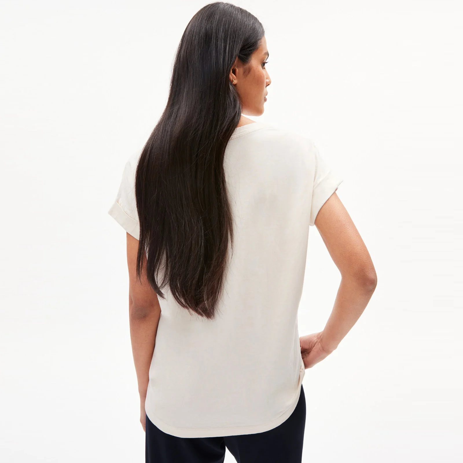 Idaara Tee undyed - Image 2