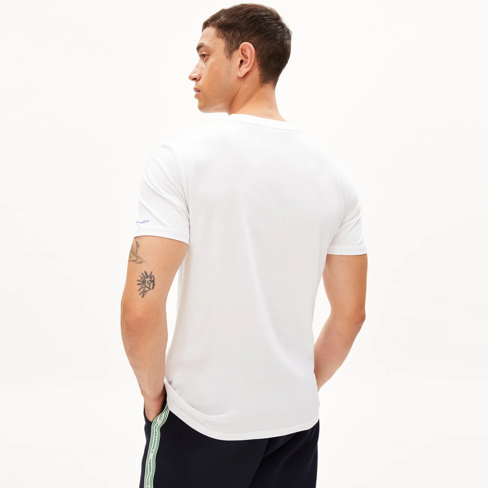Jaames Human Tee white - Image 2