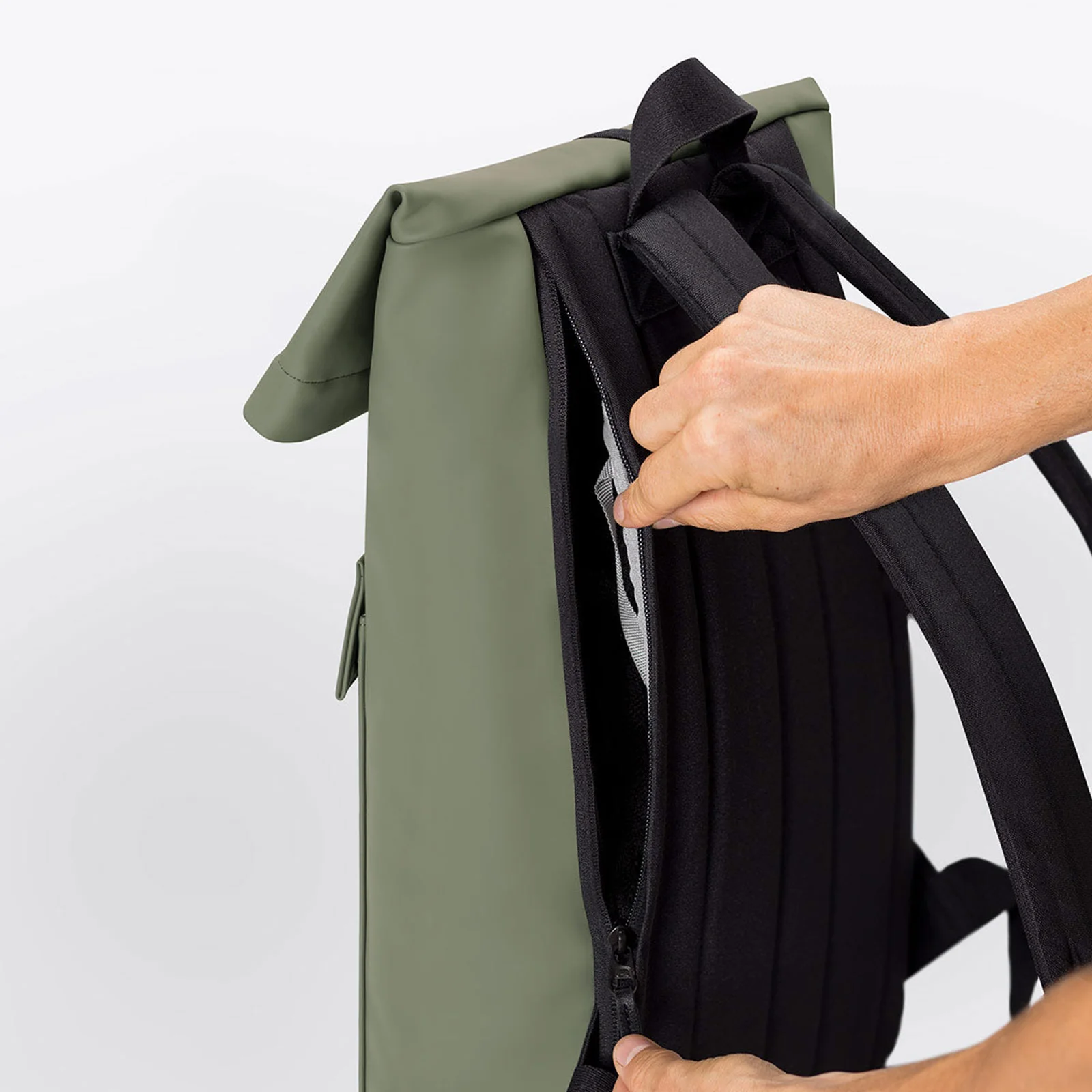 Jasper Mini Lotus Backpack sage green - Image 4