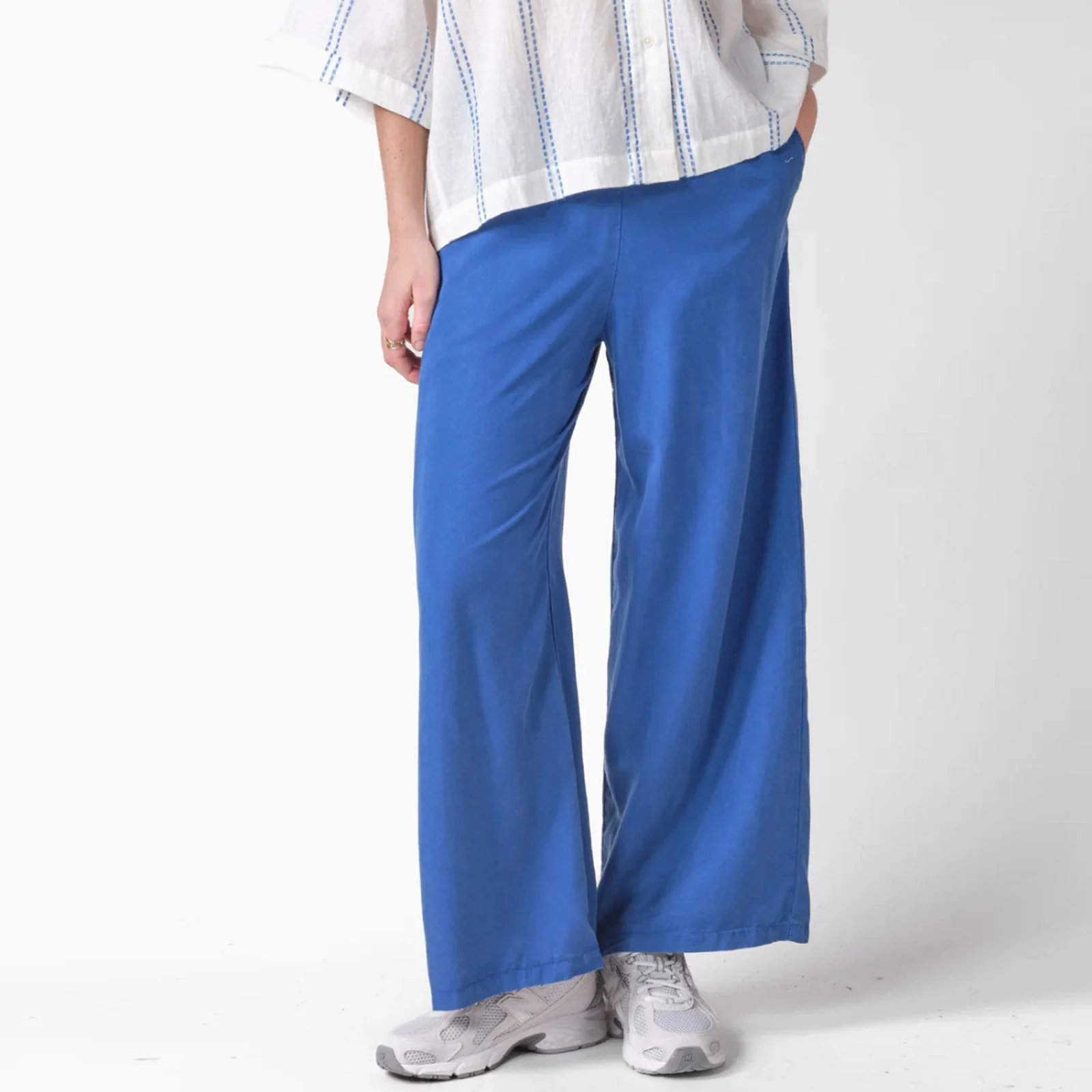 Kaja Lyocell Pants surf blue - Image 2