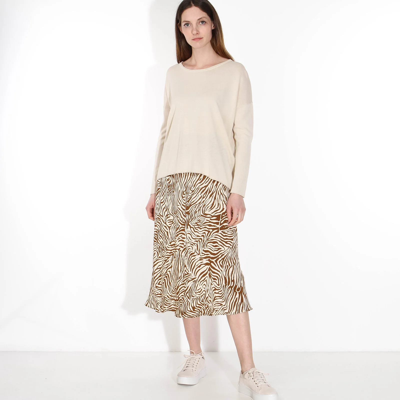 Kally O-Neck Jumper quicksand - Image 2