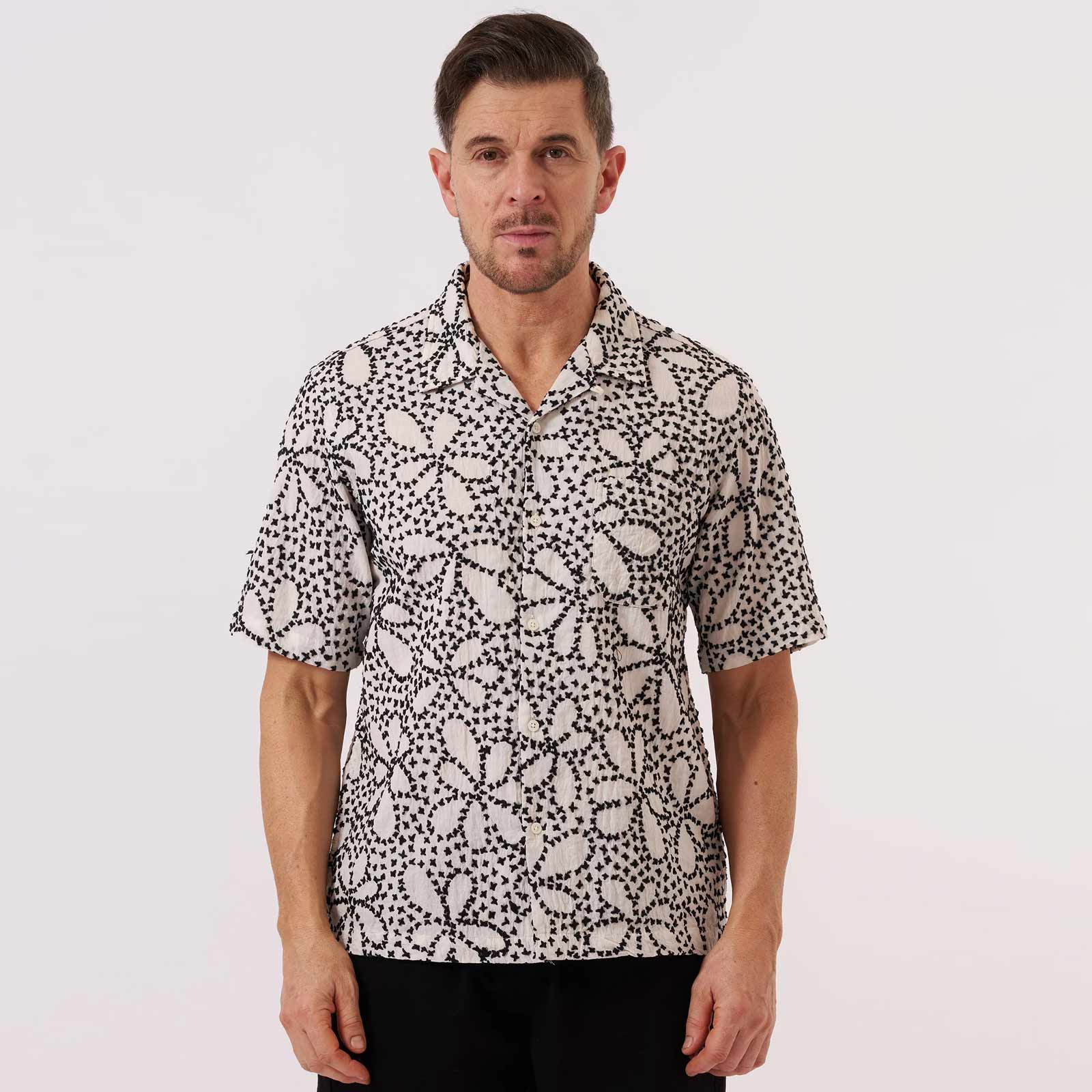 Kantha Flower Road Trip Shirt ecru/black
