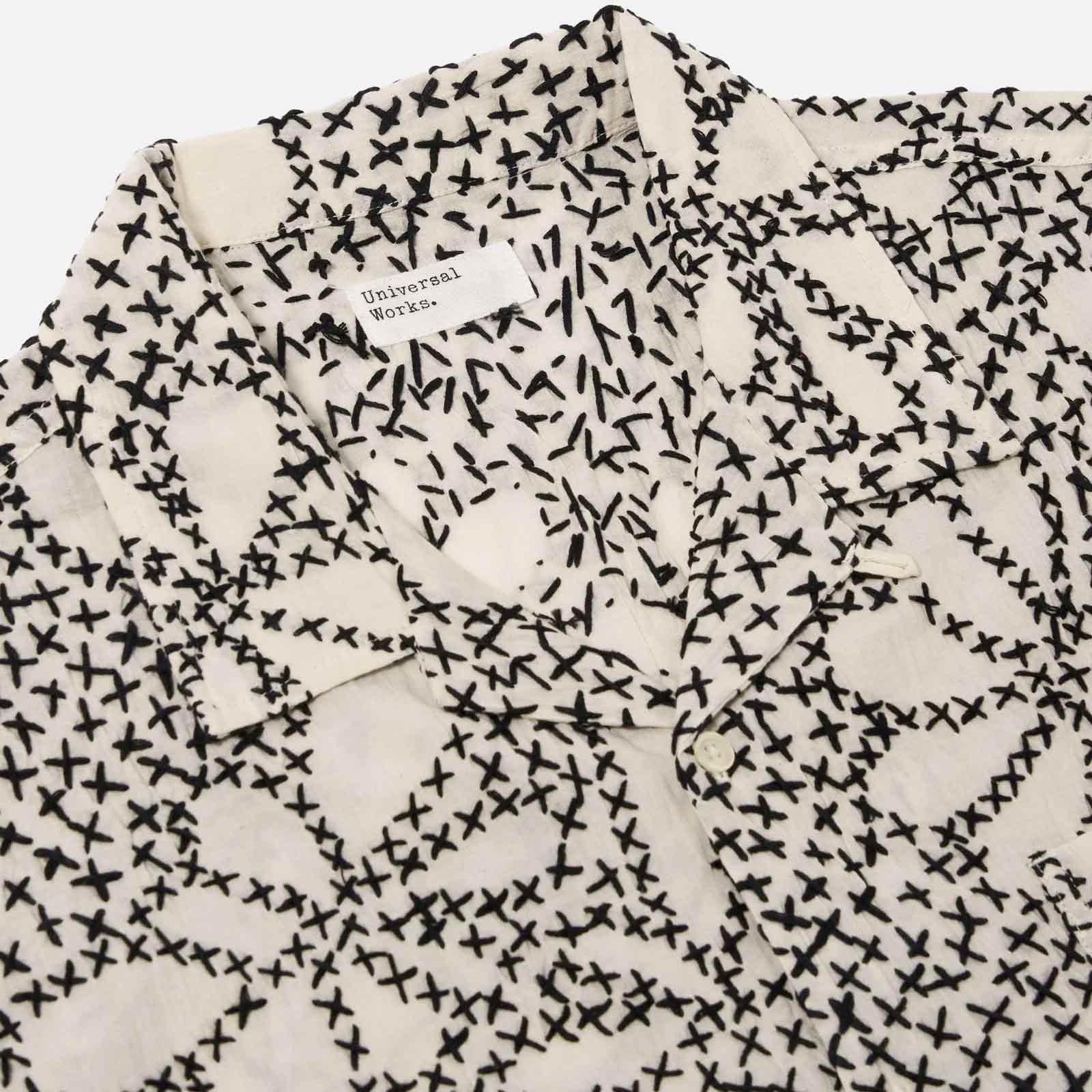 Kantha Flower Road Trip Shirt ecru/black - Image 4