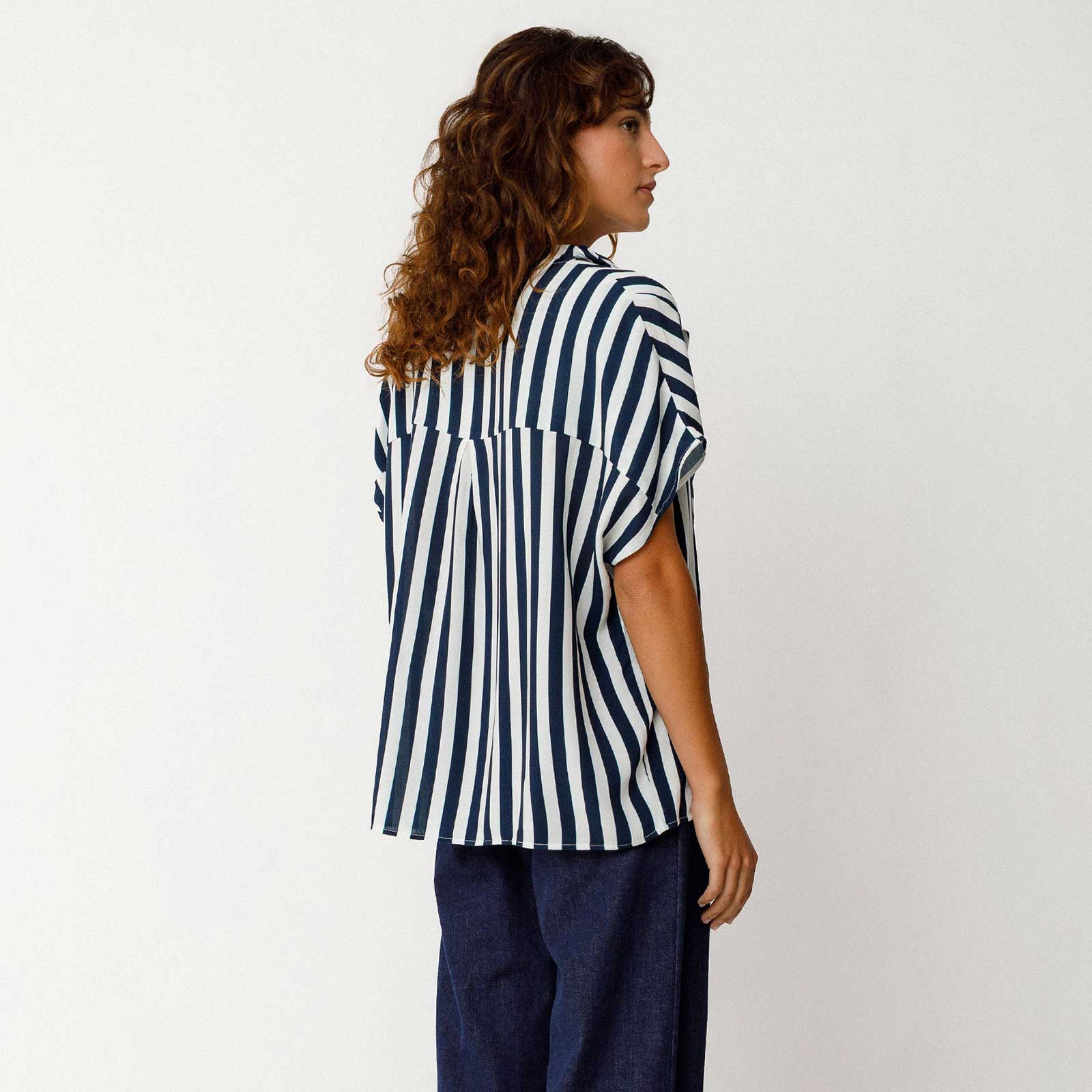 Kaua Shirt blue stripes - Image 2
