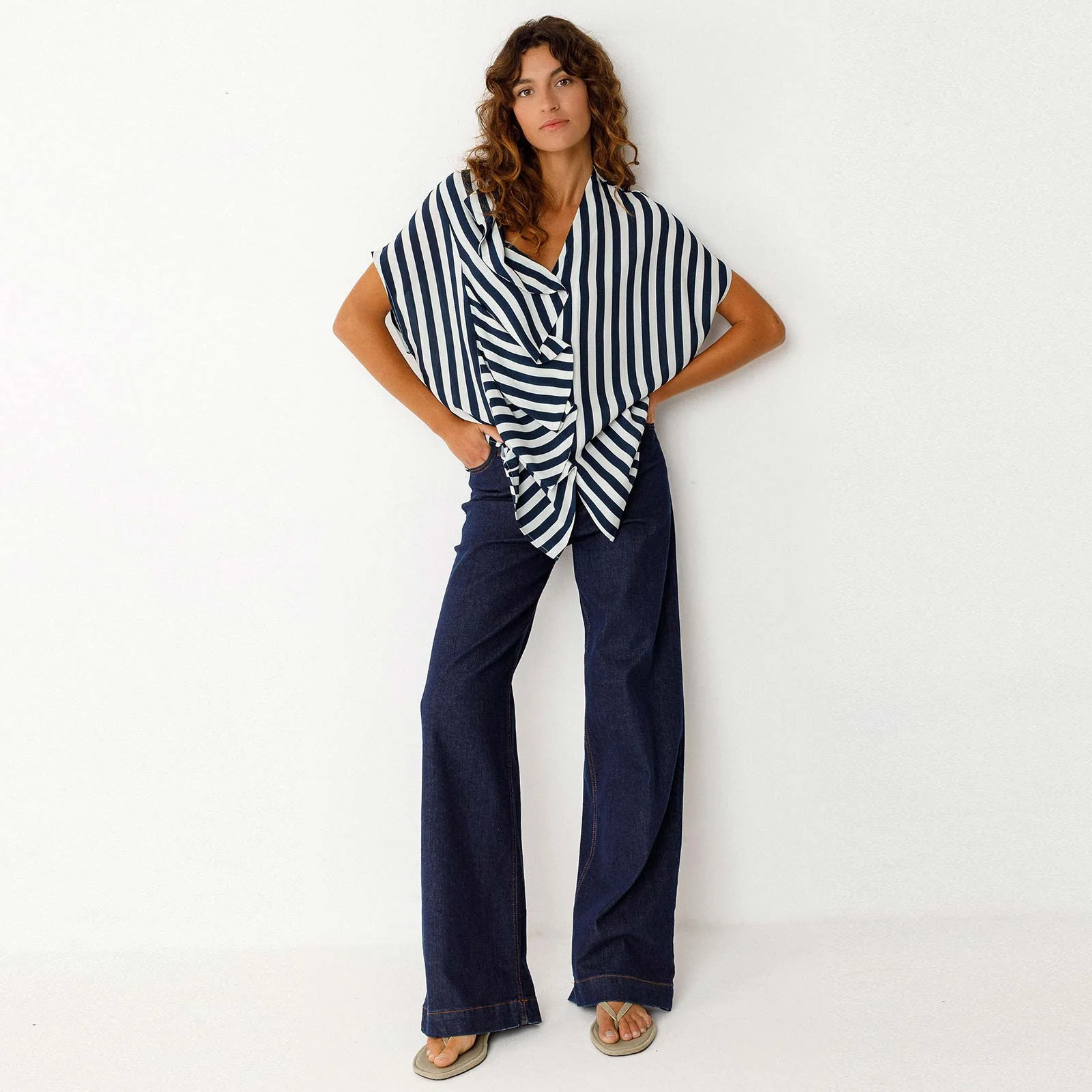 Kaua Shirt blue stripes - Image 3