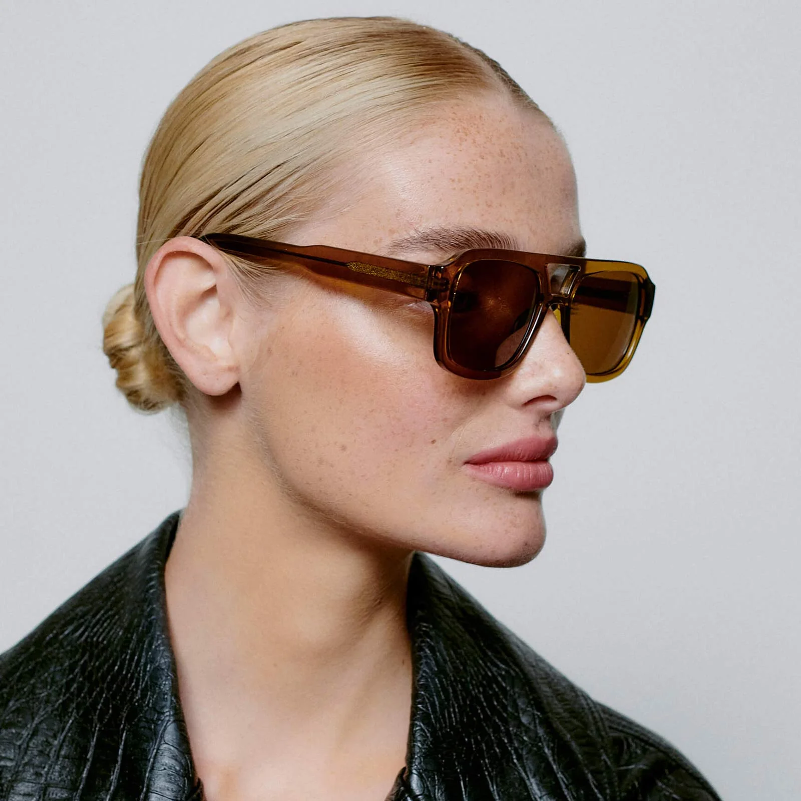 Kaya Sunglasses smoke transparent - Image 4