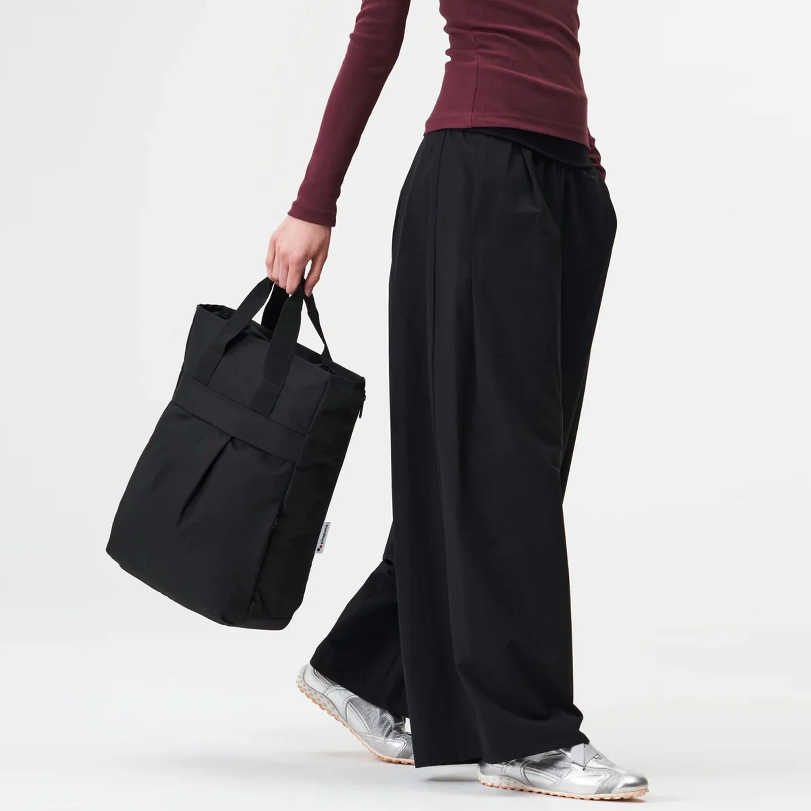 Komo Backpack rooted black - Image 4