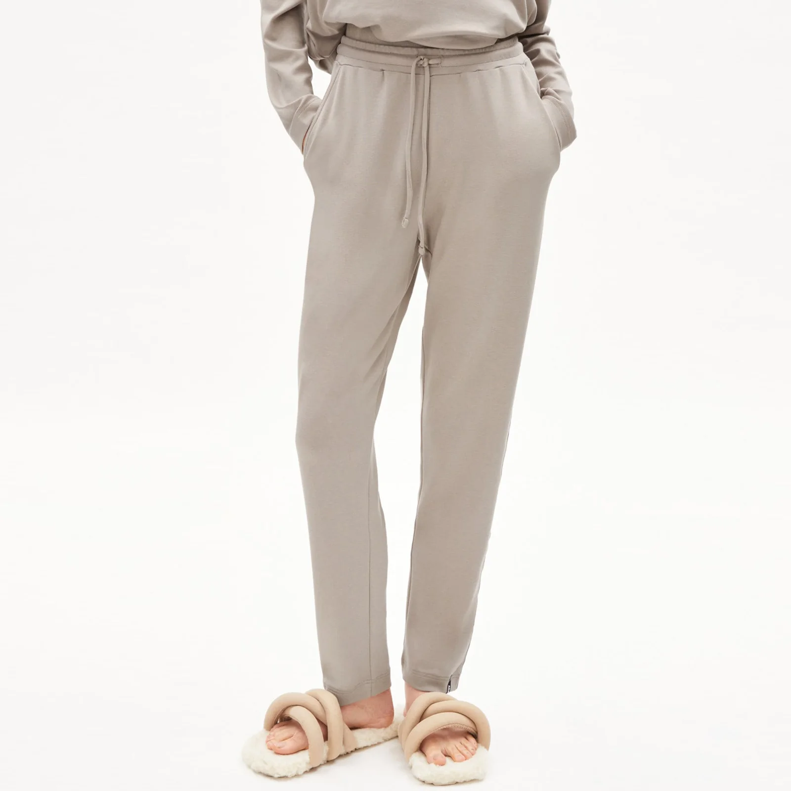 Kaaia Pants moon rock