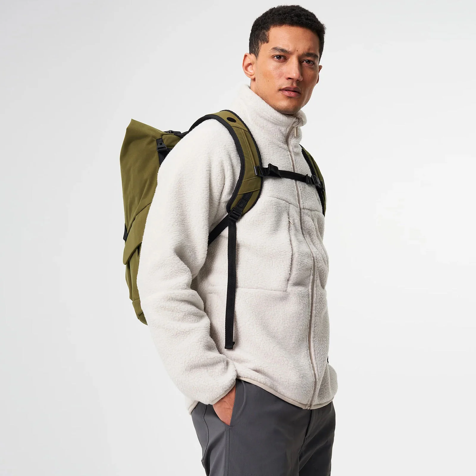 Kross Backpack solid olive - Image 7