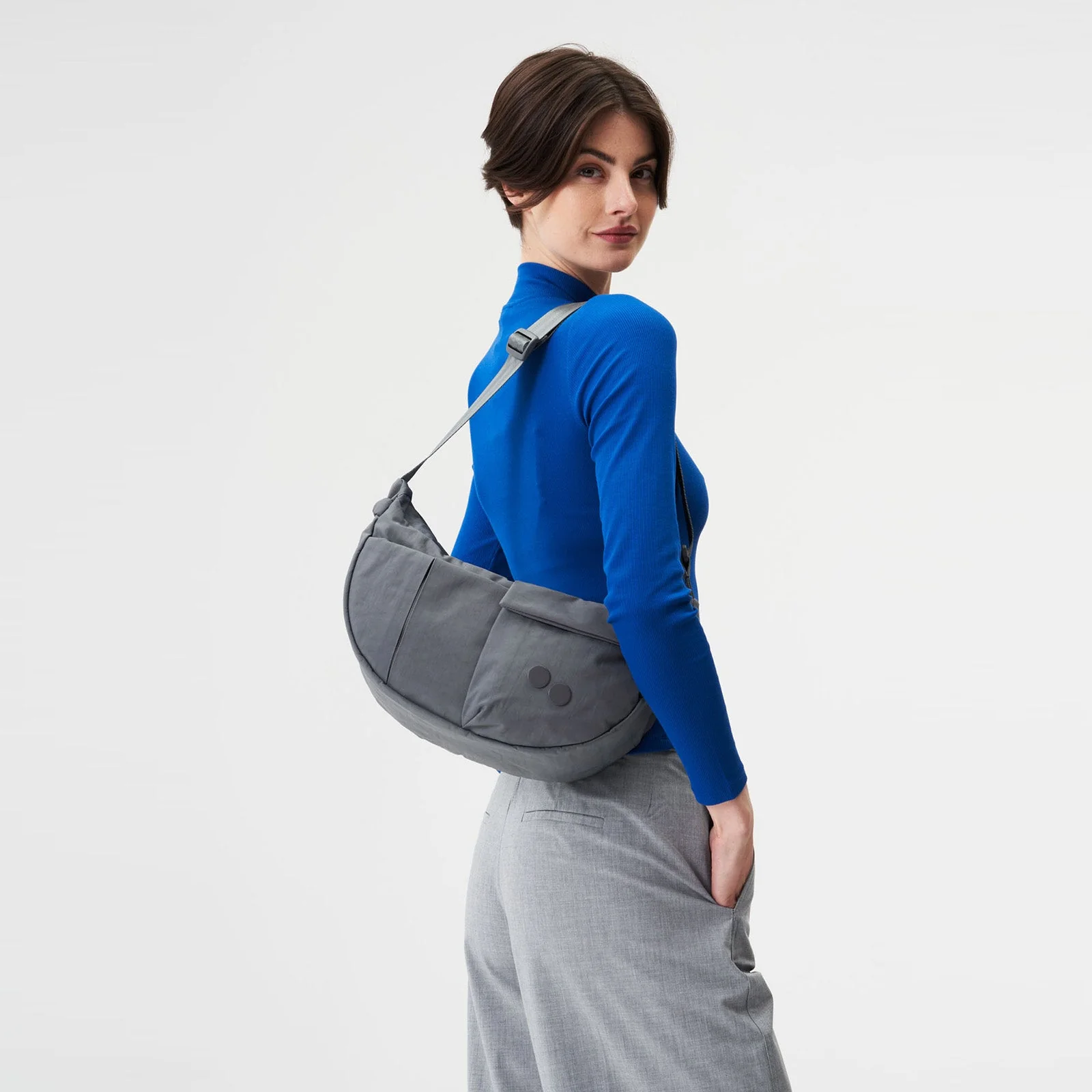 Krumm Medium Crossbody Bag crinkle grey - Image 5