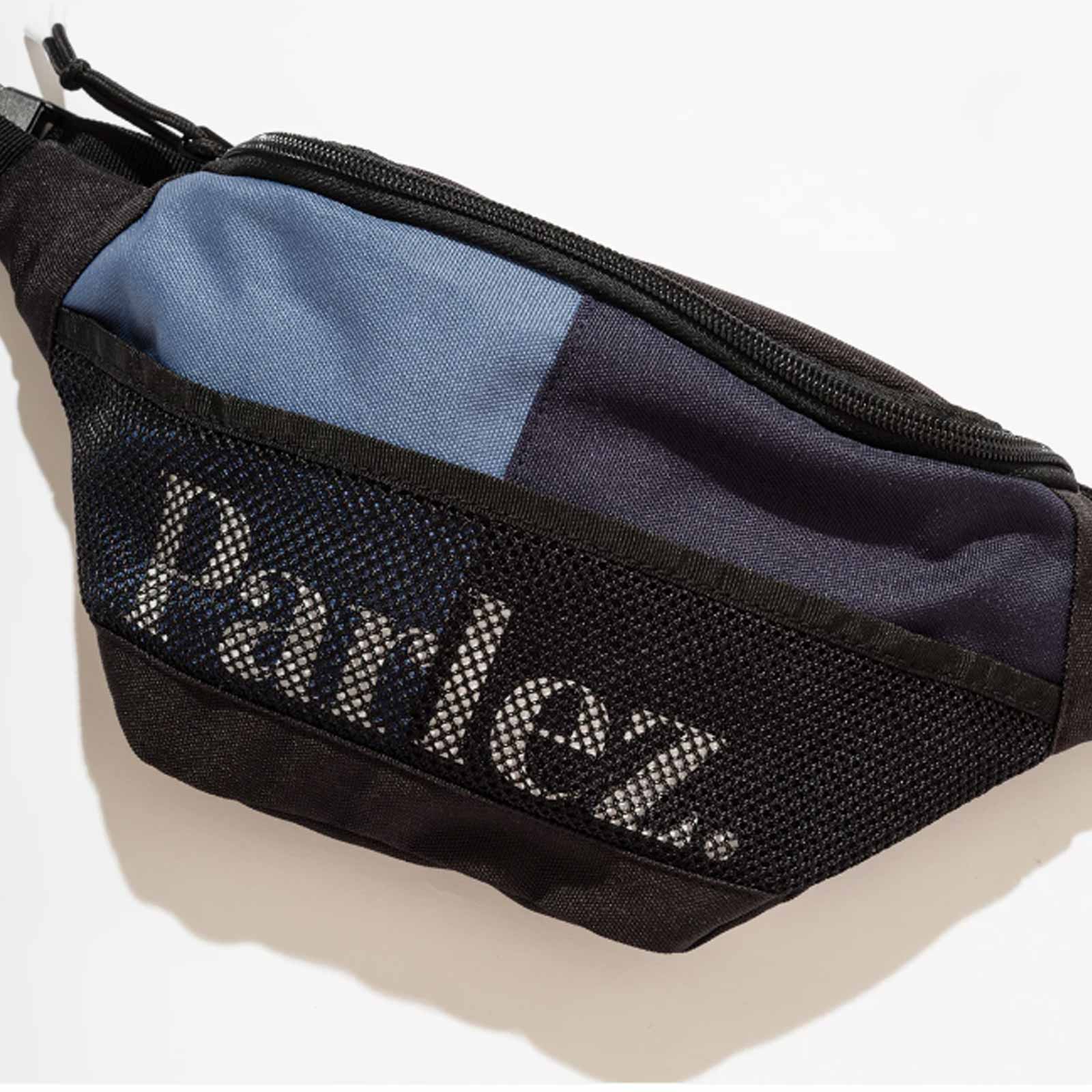 Loculi Hip Bag china blue - Image 4