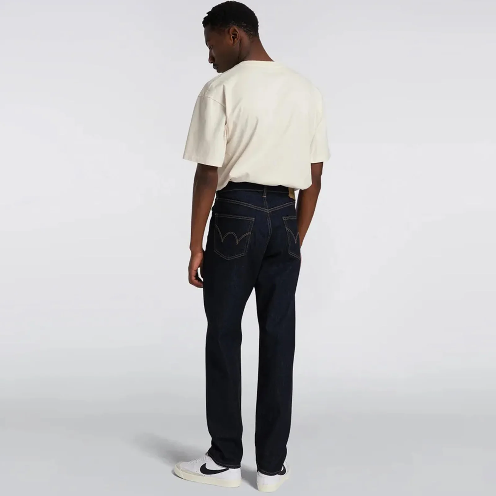 Loose Tapered Kaihara Pure Indigo Blue rinsed - Image 3