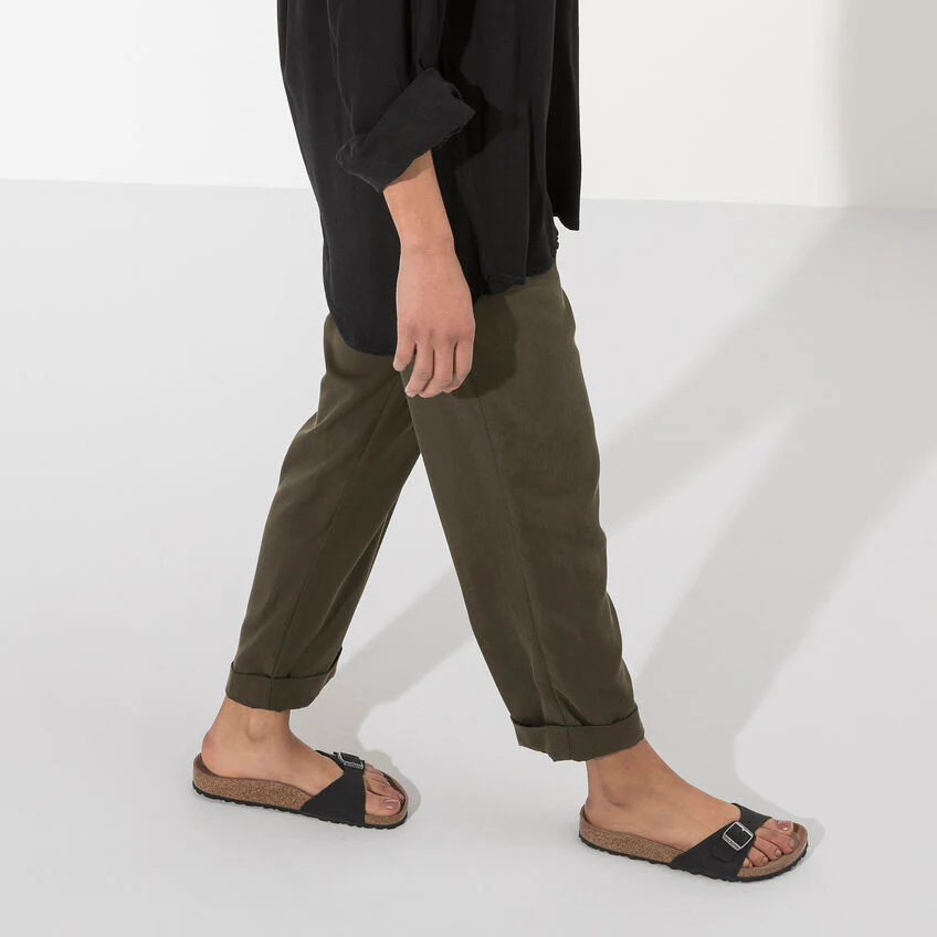 Madrid BF Narrow Fit Vegan black - Image 7