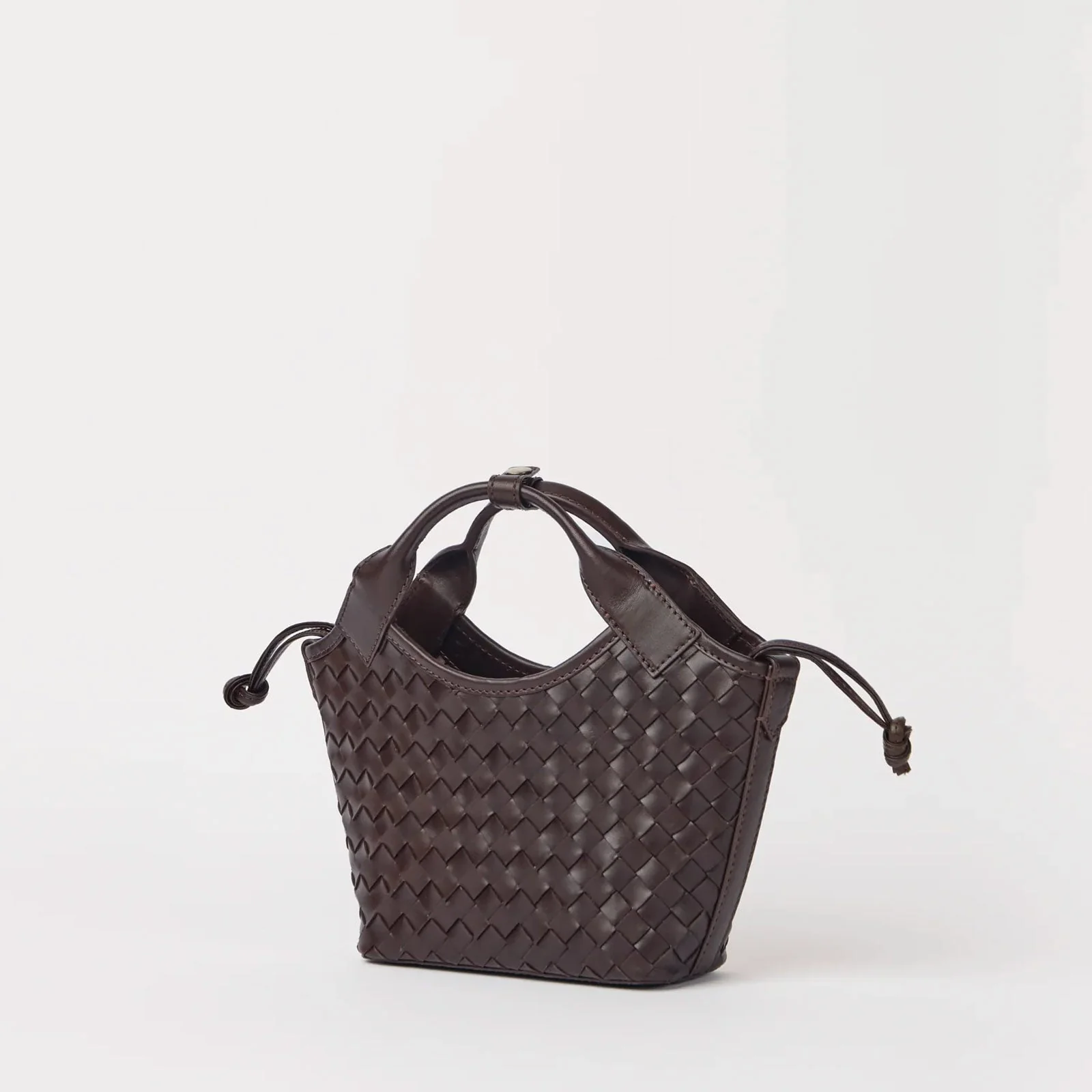 Mara Mini Woven Leather Bag chocolate - Image 6