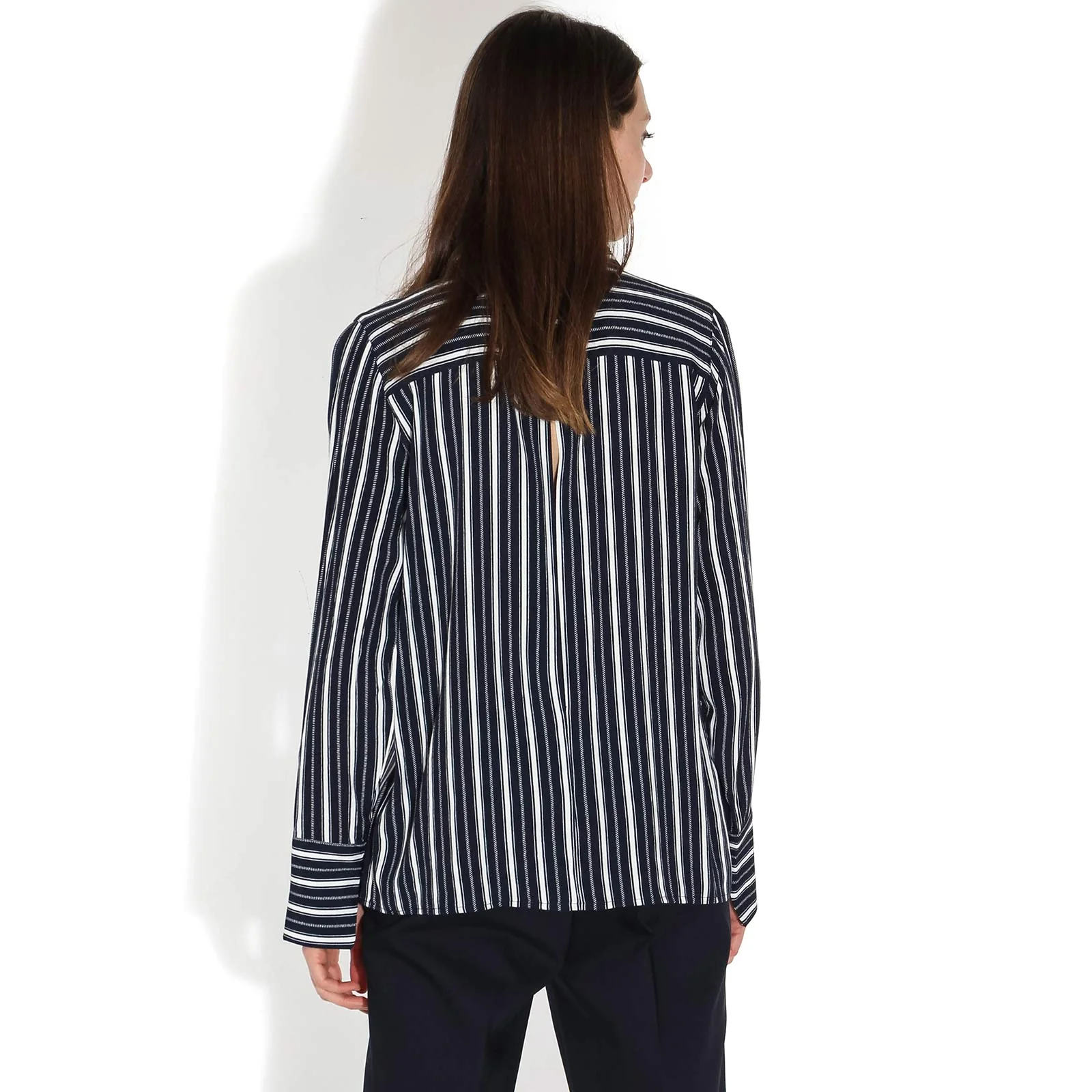 Assia Blouse navy blazer - Image 5