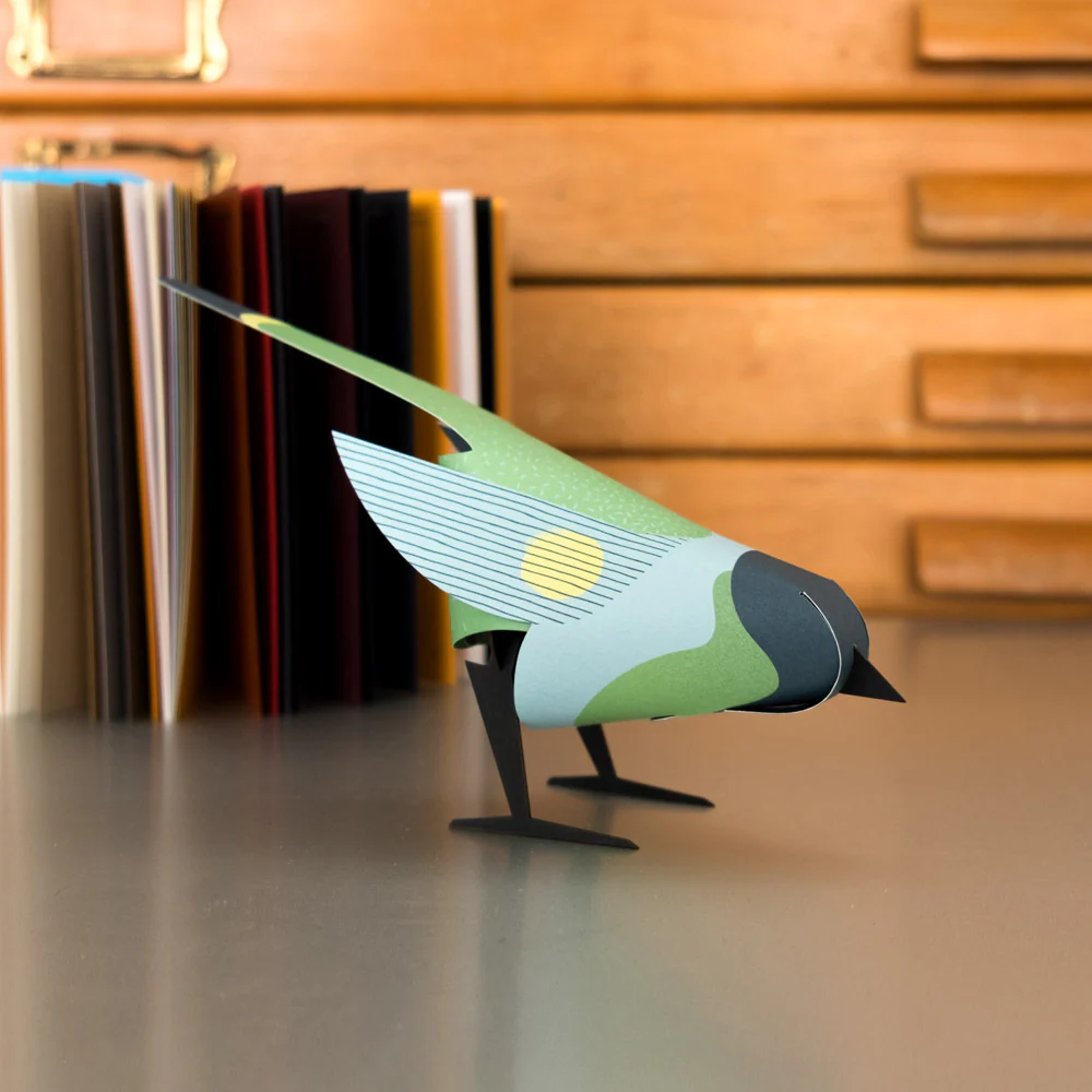 Nebula Avis Paper Figure Kit - Image 3