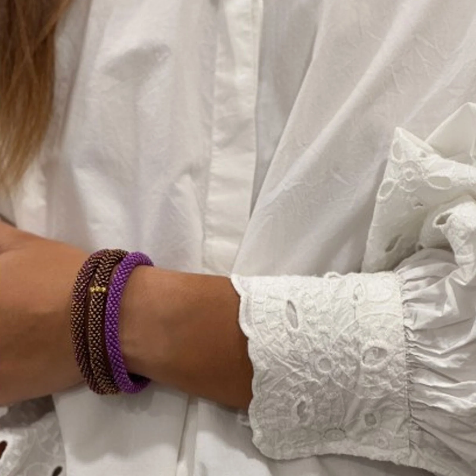 Nepalese Bracelet violet/gold B48 - Image 2