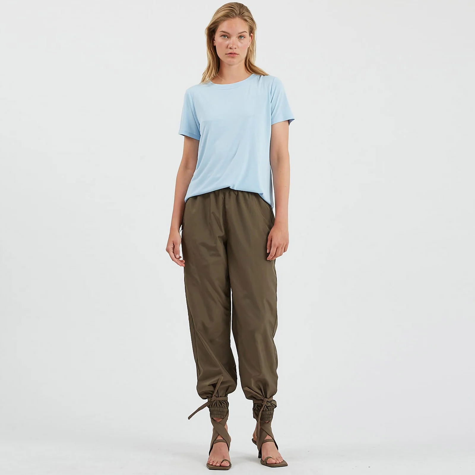 Rynah Top chambray blue - Image 2