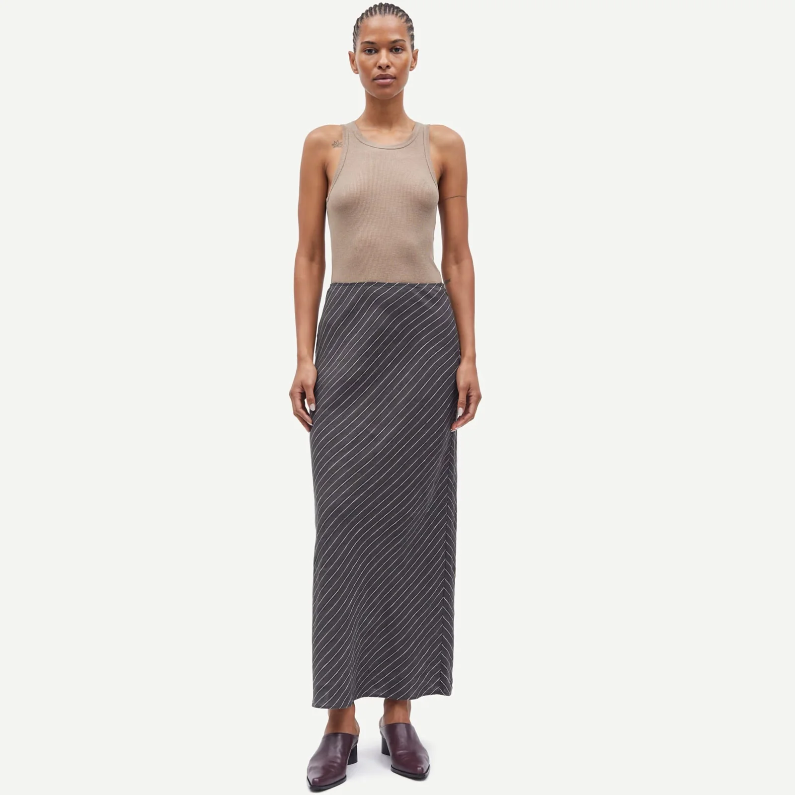 Saagneta Long Skirt 14329 beluga st.