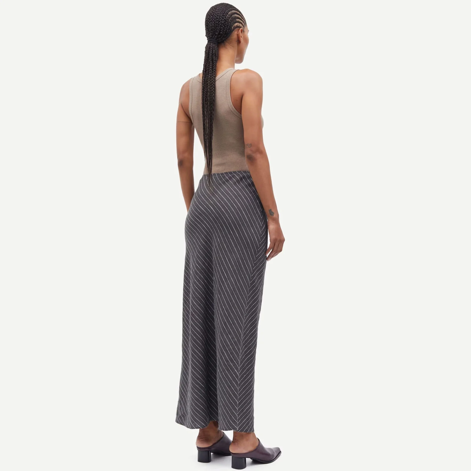 Saagneta Long Skirt 14329 beluga st. - Image 2