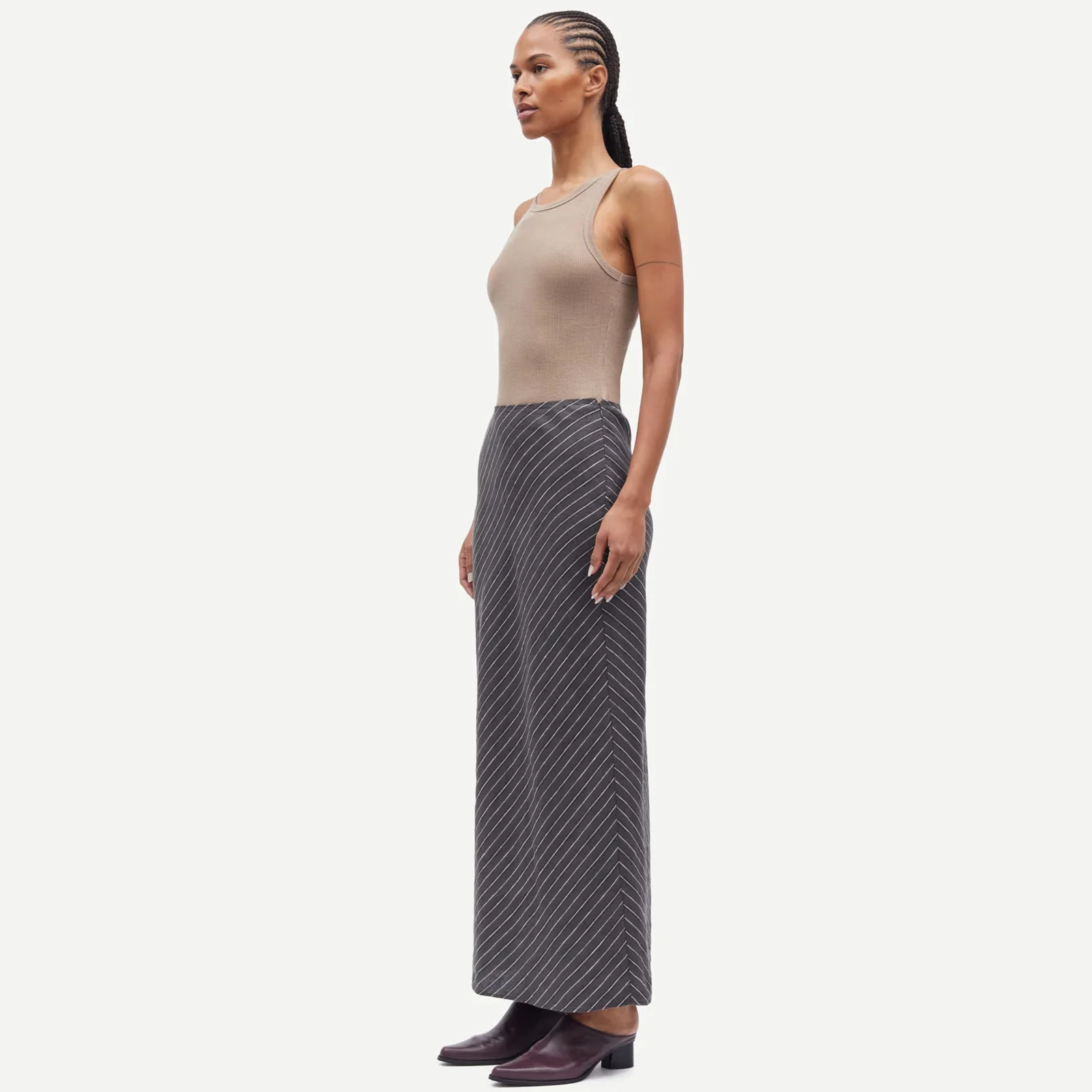 Saagneta Long Skirt 14329 beluga st. - Image 3