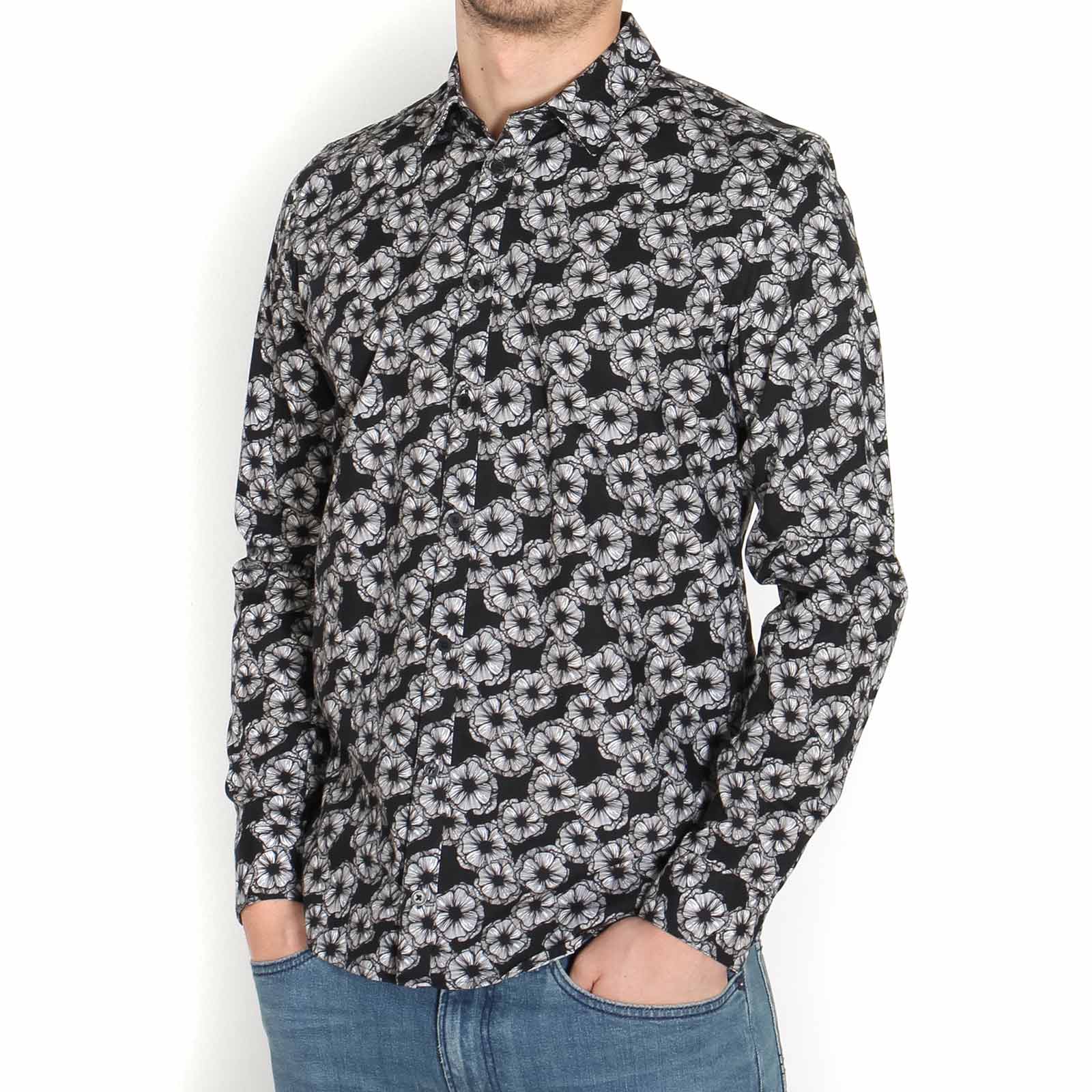 Tue VX AOP Shirt black cosmos - Image 3