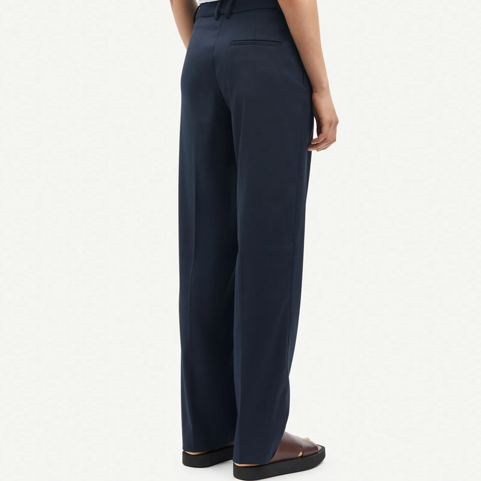 Saramona Trousers salute - Image 4