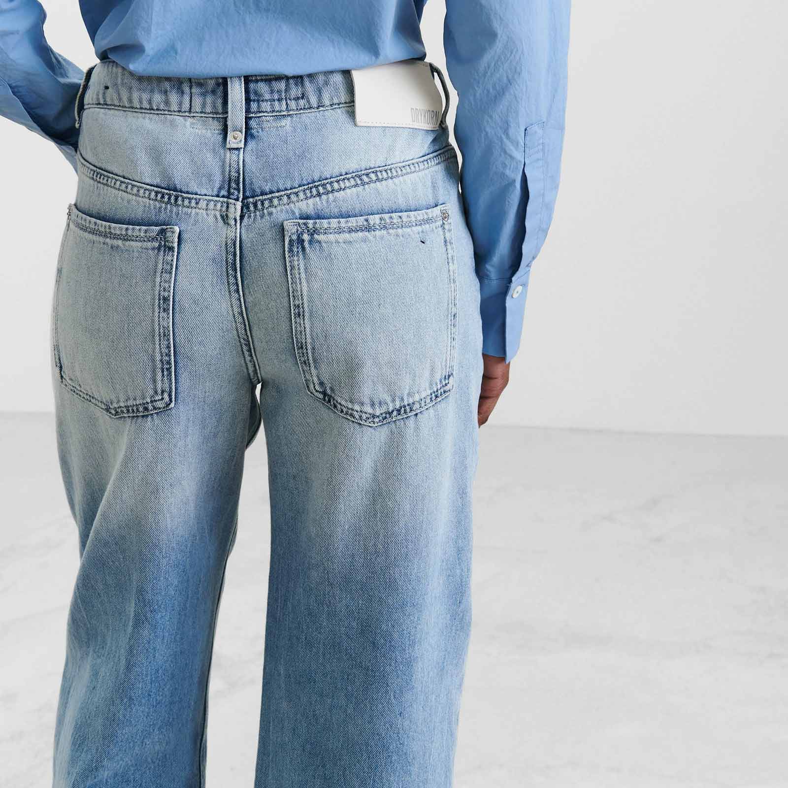 Shelter Jeans lightblue washed - Image 4